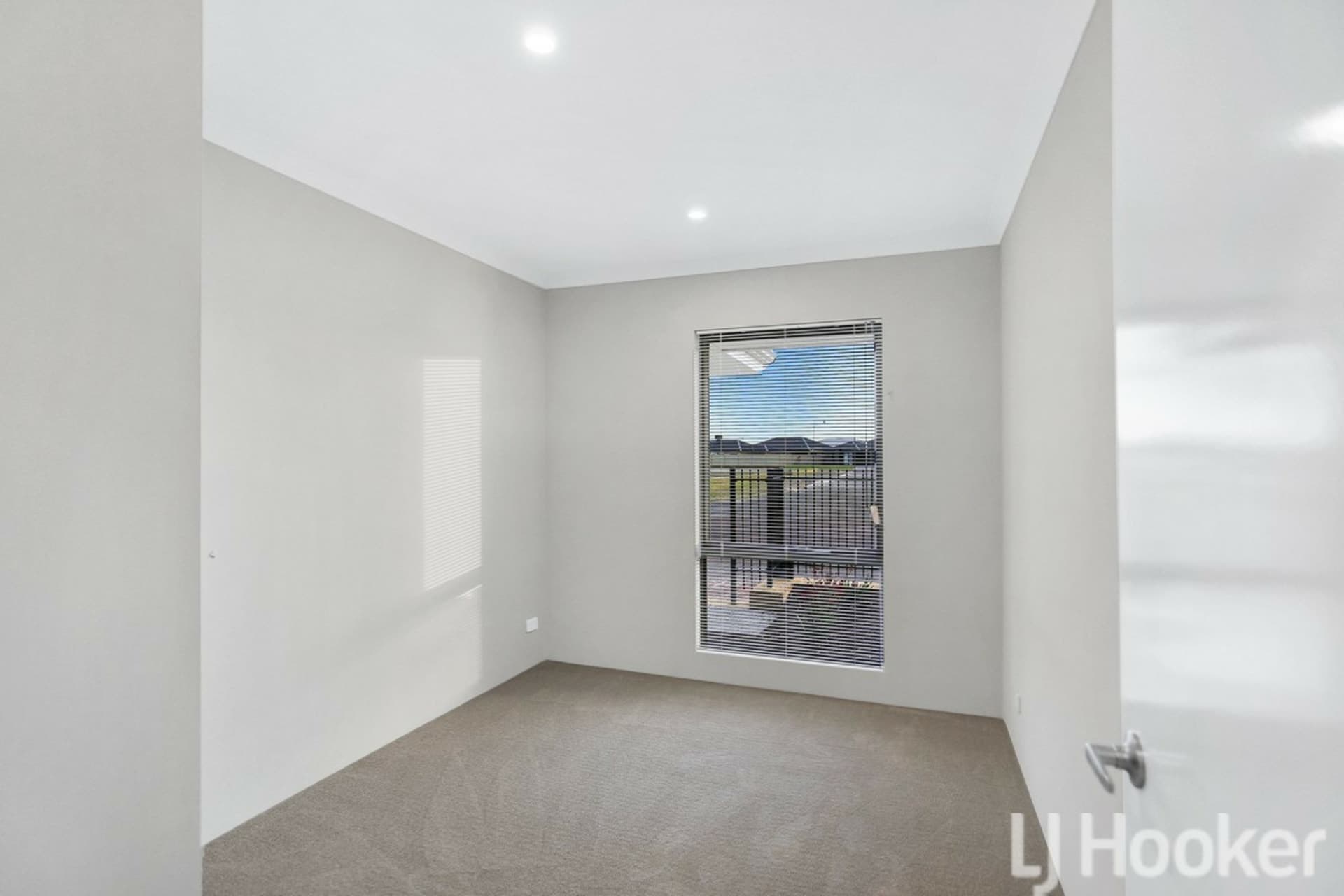 61 Dandaragan Drive Dawesville WA, Dawesville - Thumbnail 7