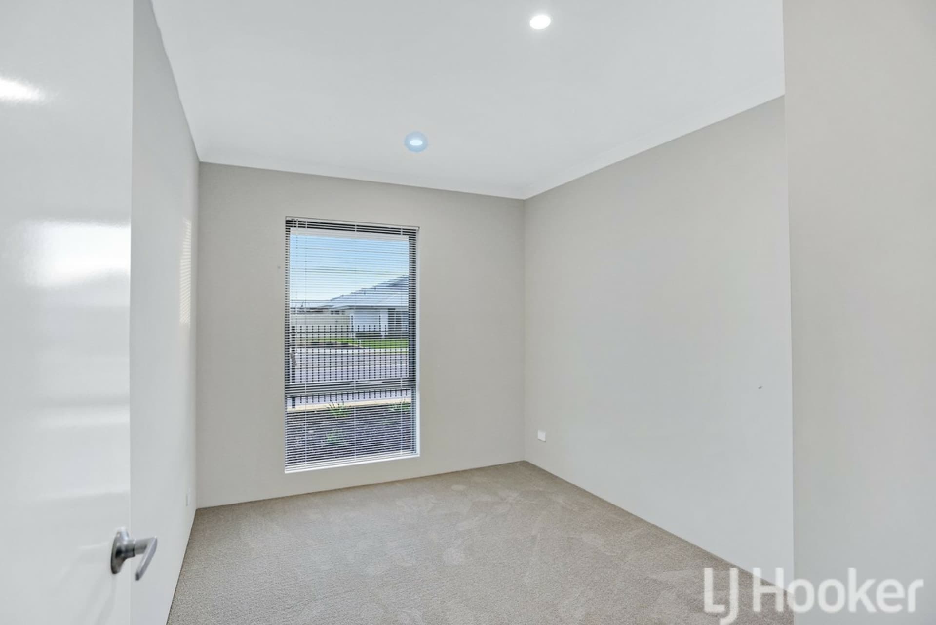 61 Dandaragan Drive Dawesville WA, Dawesville - Thumbnail 8