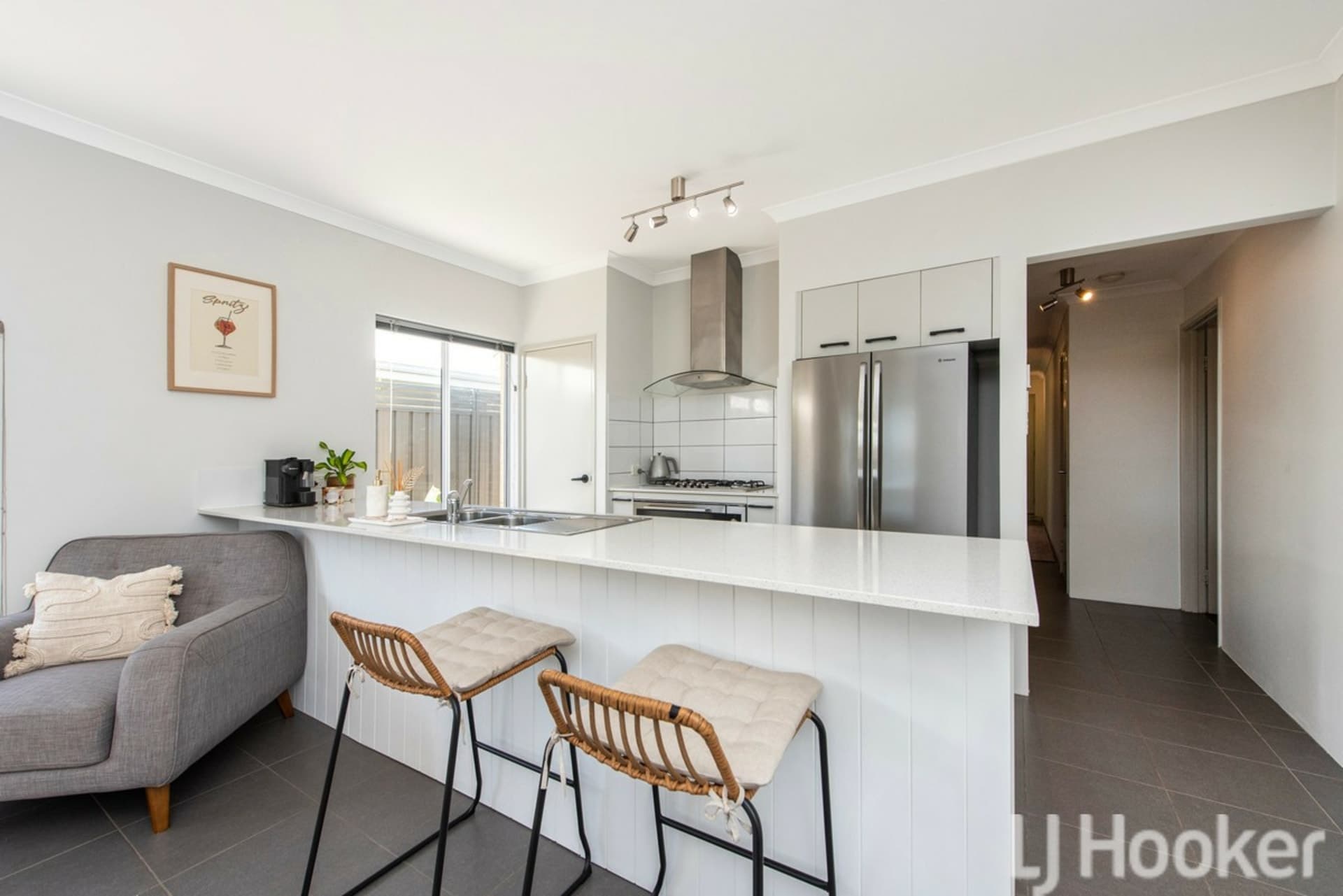 15 Jinatong Loop Dawesville WA, Dawesville - Thumbnail 4