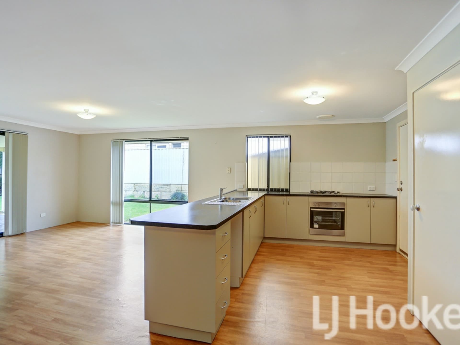 14 Cuballing Retreat Dawesville WA, Dawesville - Thumbnail 7