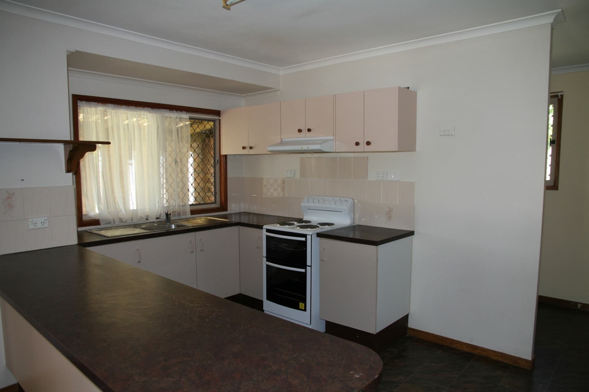 25 Pidgeon Drive Deception Bay QLD, Deception Bay - Thumbnail 6