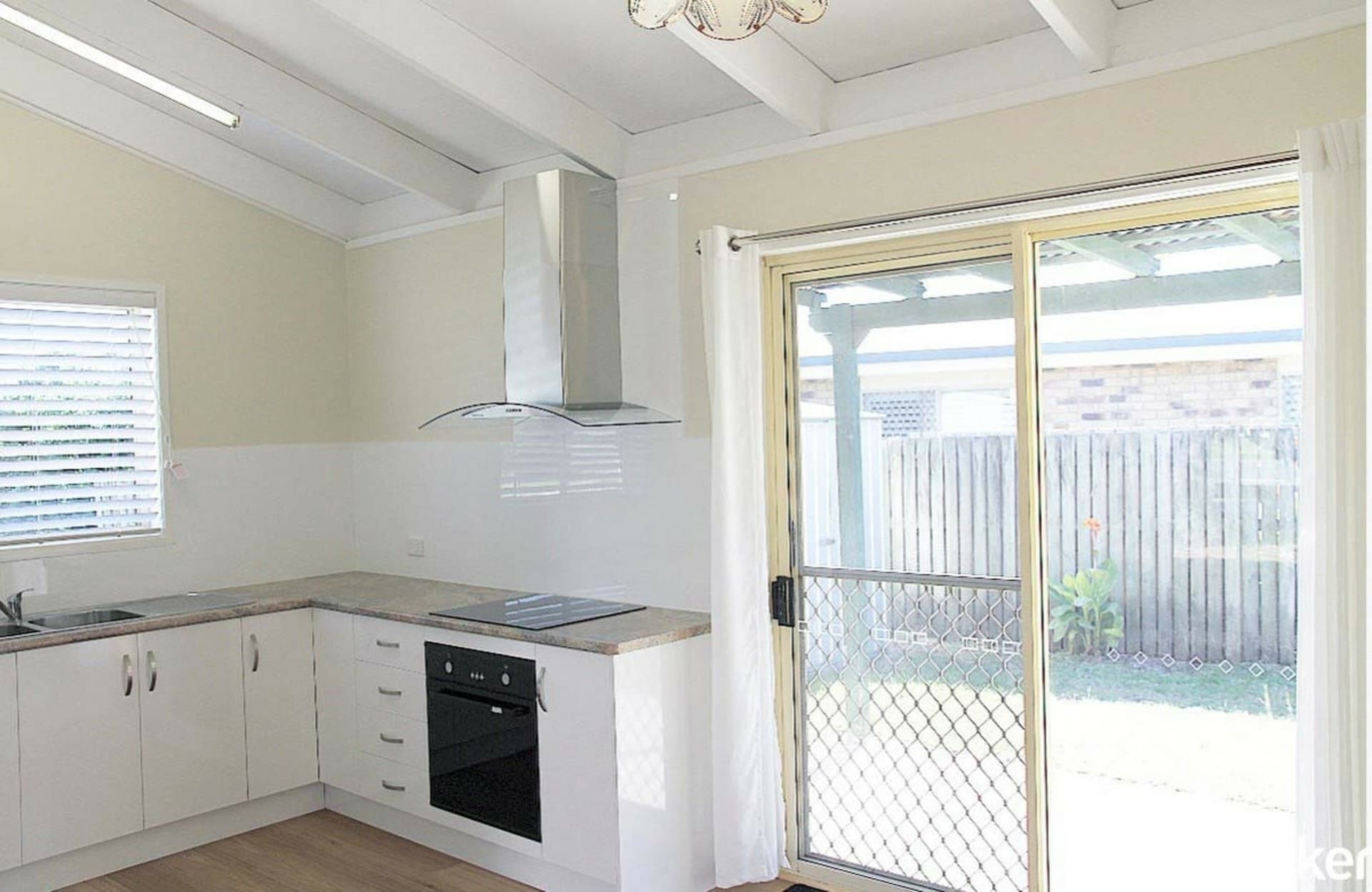 33 Zammit Street Deception Bay QLD, Deception Bay - Thumbnail 2