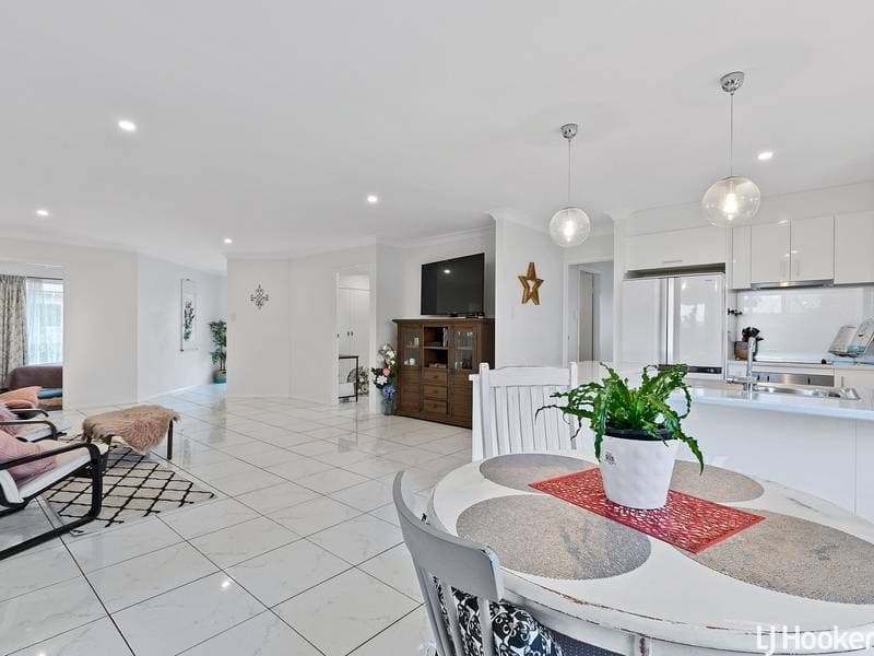 29 Admiral Drive Deception Bay QLD, Deception Bay - Thumbnail 4