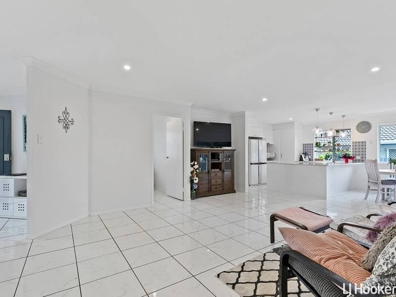 29 Admiral Drive Deception Bay QLD, Deception Bay - Thumbnail 5