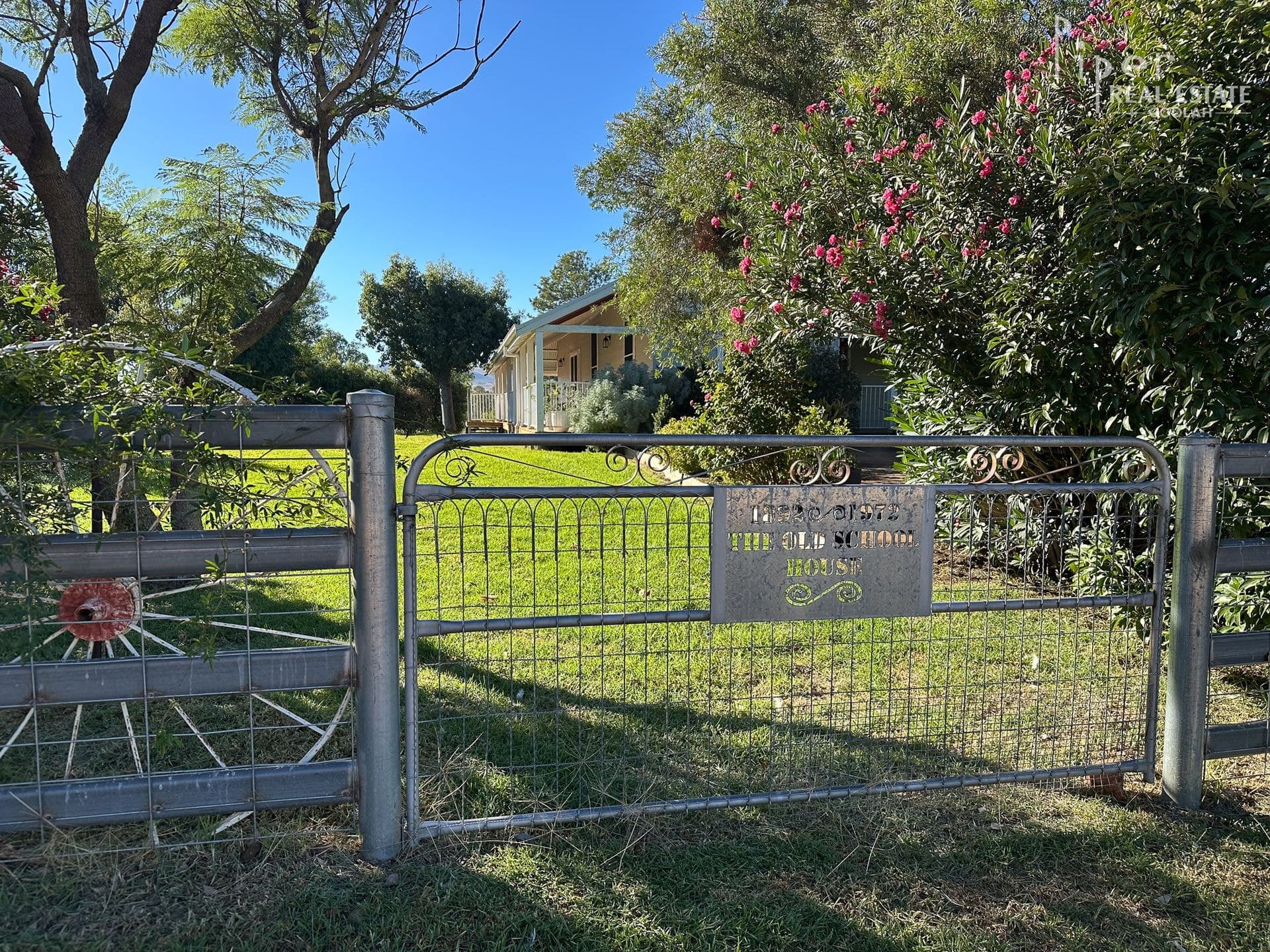 The Old School House / 75 Denham Street, Leadville via, Dunedoo, Leadville Via - Thumbnail 4