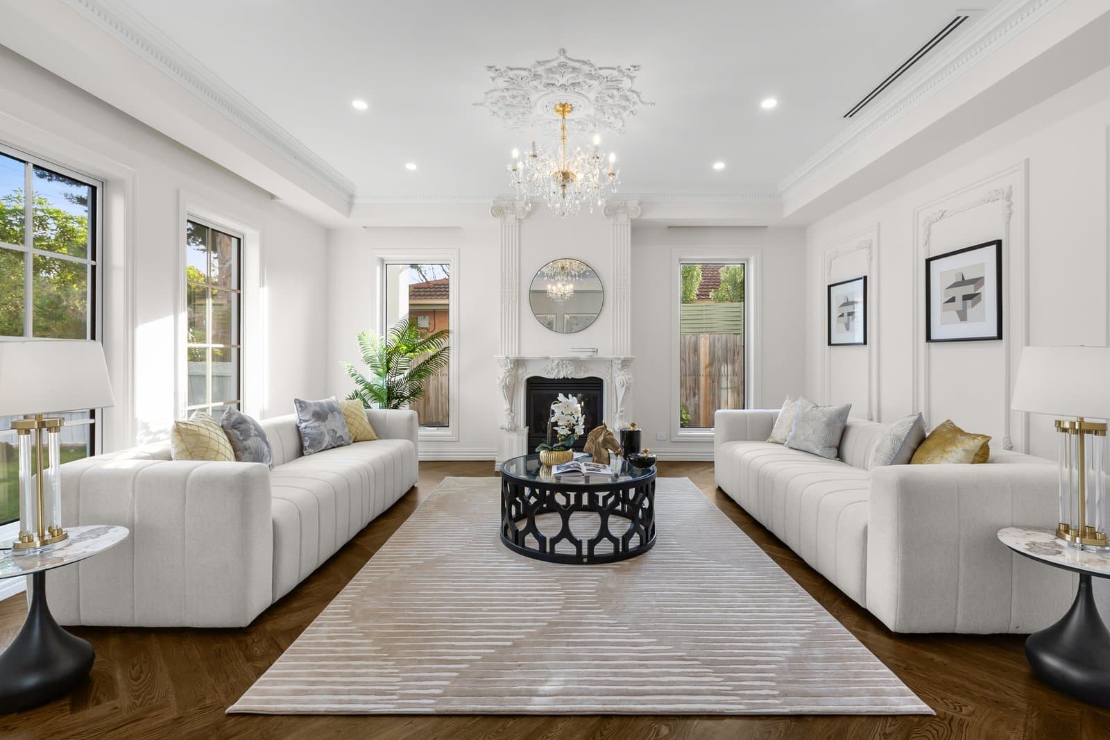 17 Winmalee Drive, Glen Waverley, Glen Waverley - Thumbnail 2