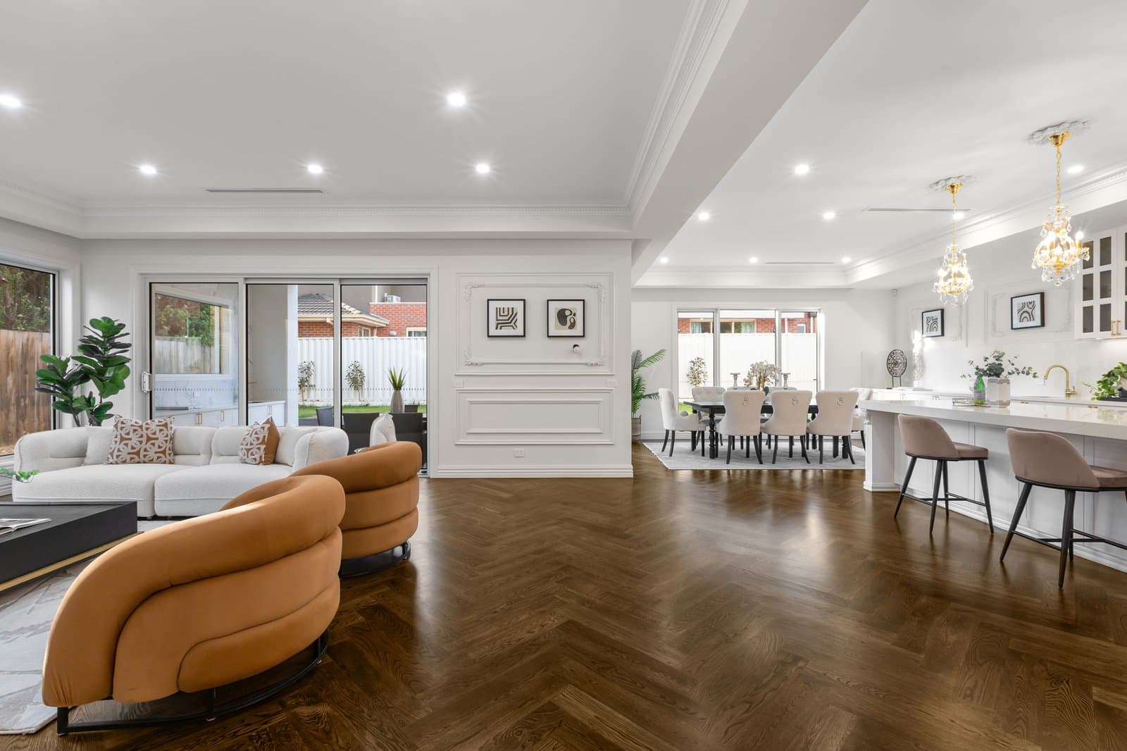 17 Winmalee Drive, Glen Waverley, Glen Waverley - Thumbnail 5