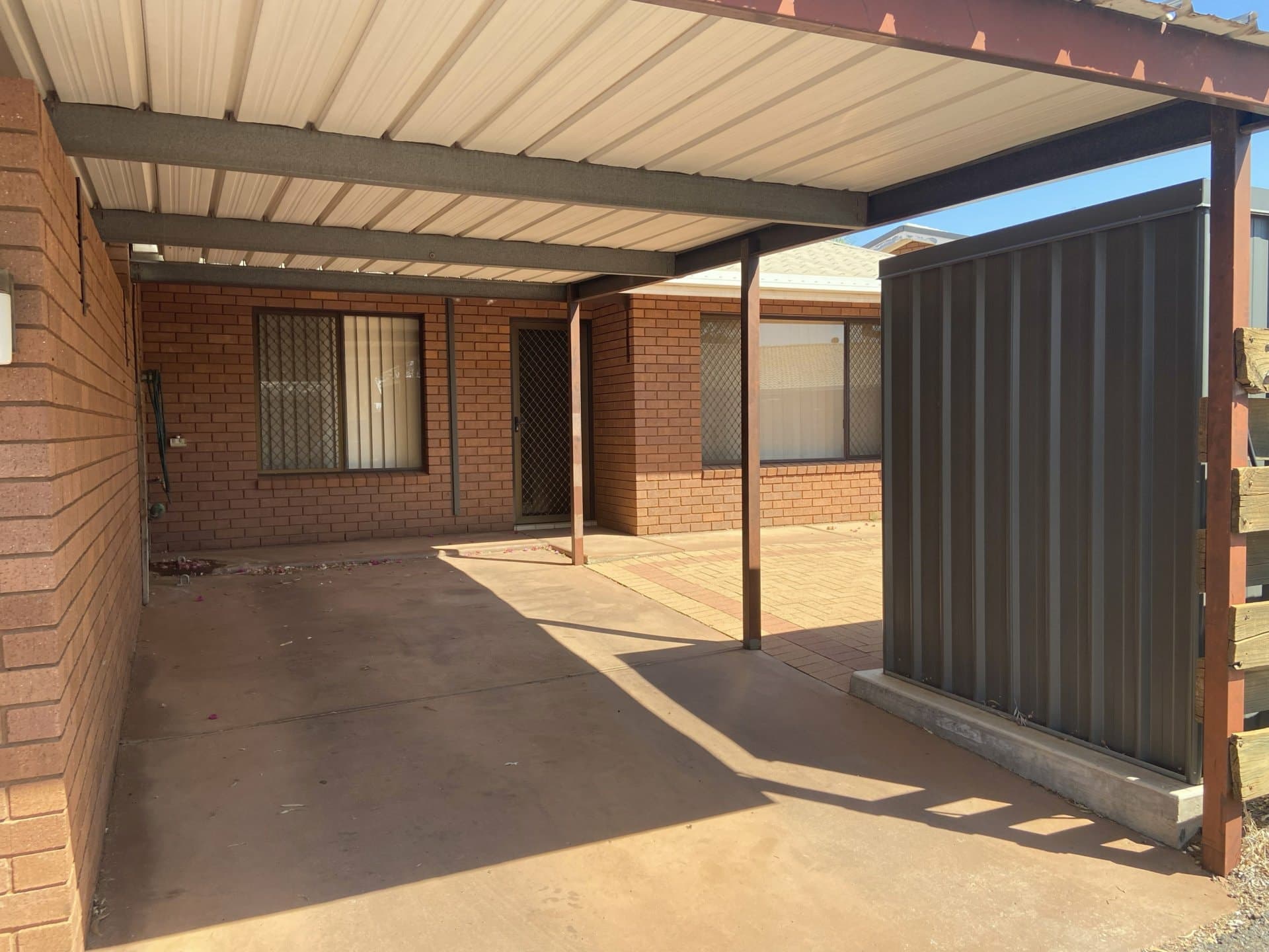 23/92 Barrett Drive Desert Springs NT, Desert Springs - Image 1