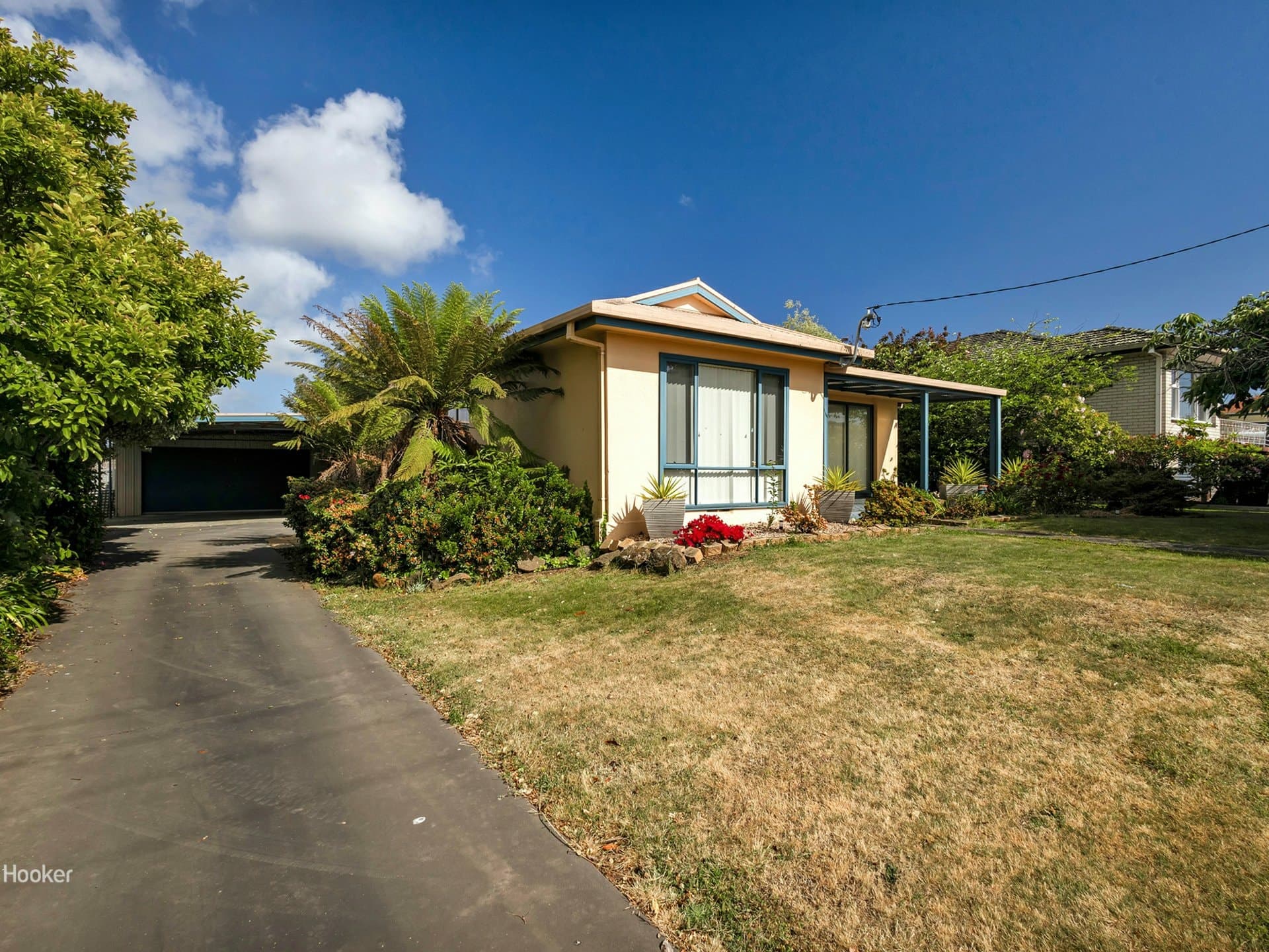 82 Hillcrest Road Devonport TAS, Devonport - Thumbnail 2
