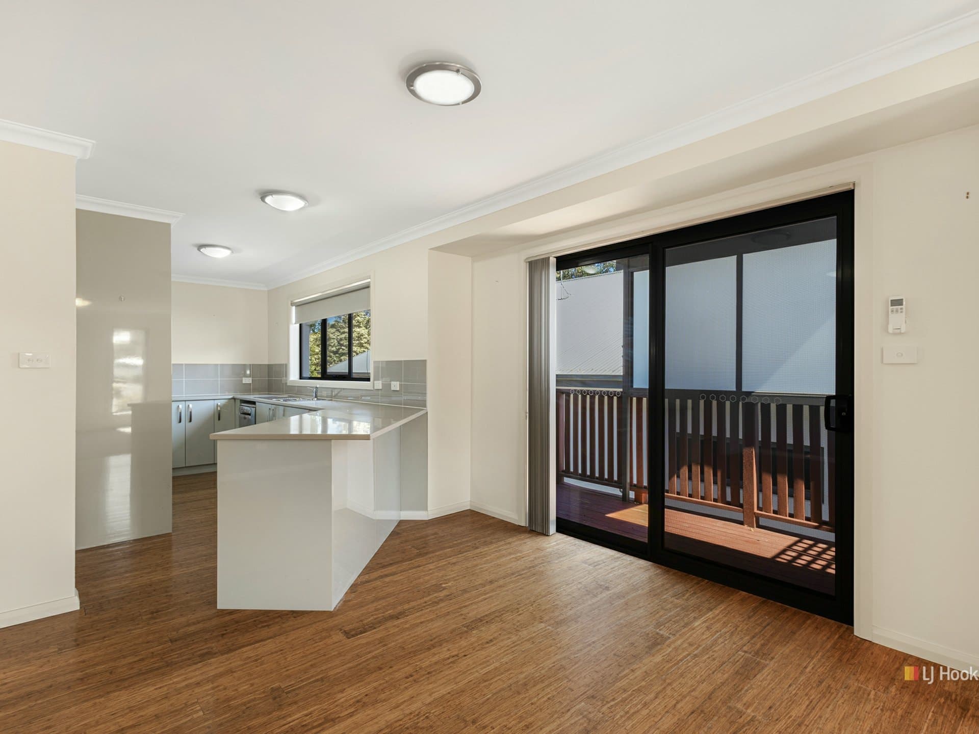 1/5 Erskine Way Devonport TAS, Devonport - Thumbnail 2