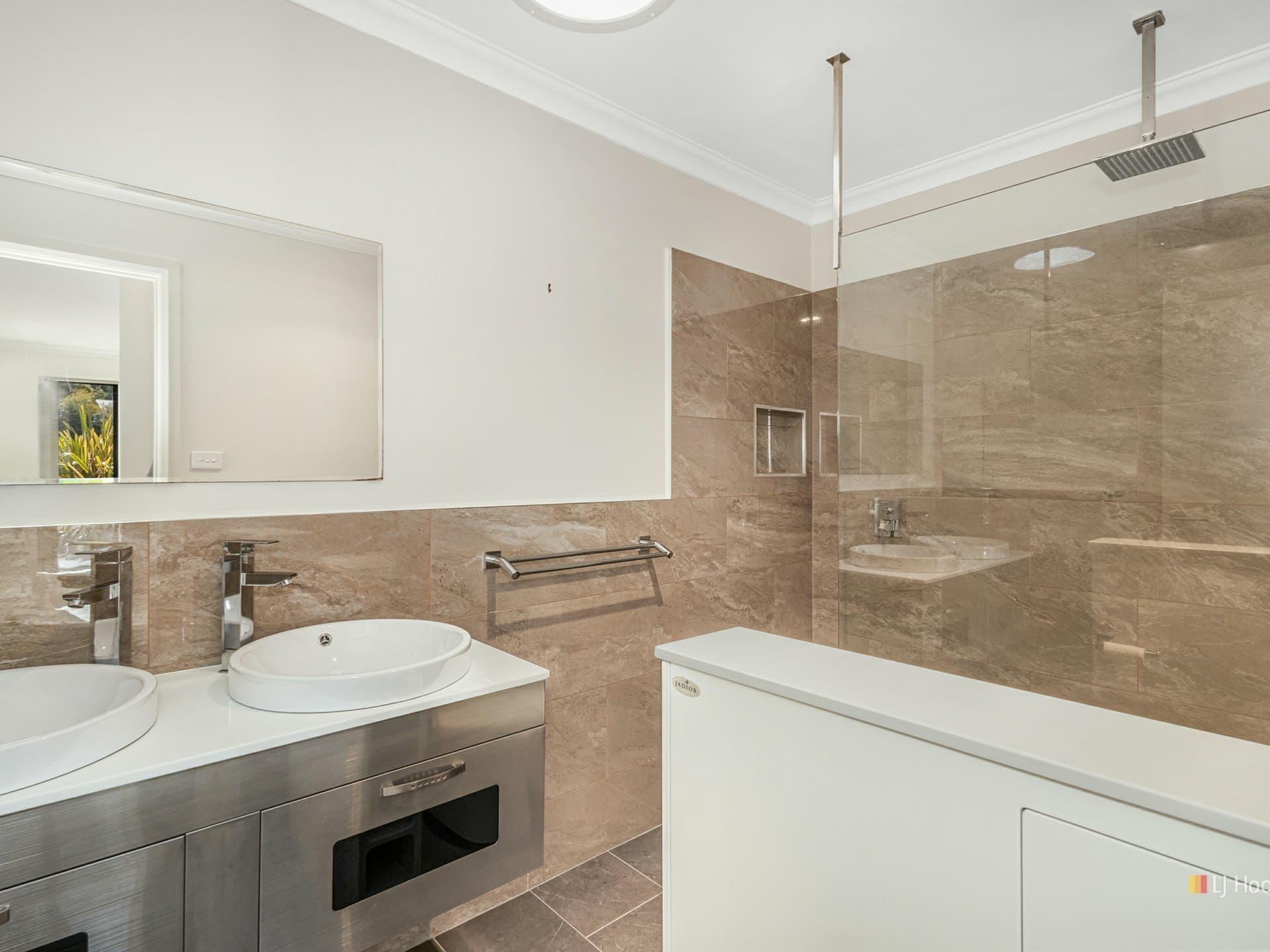 1/5 Erskine Way Devonport TAS, Devonport - Thumbnail 6