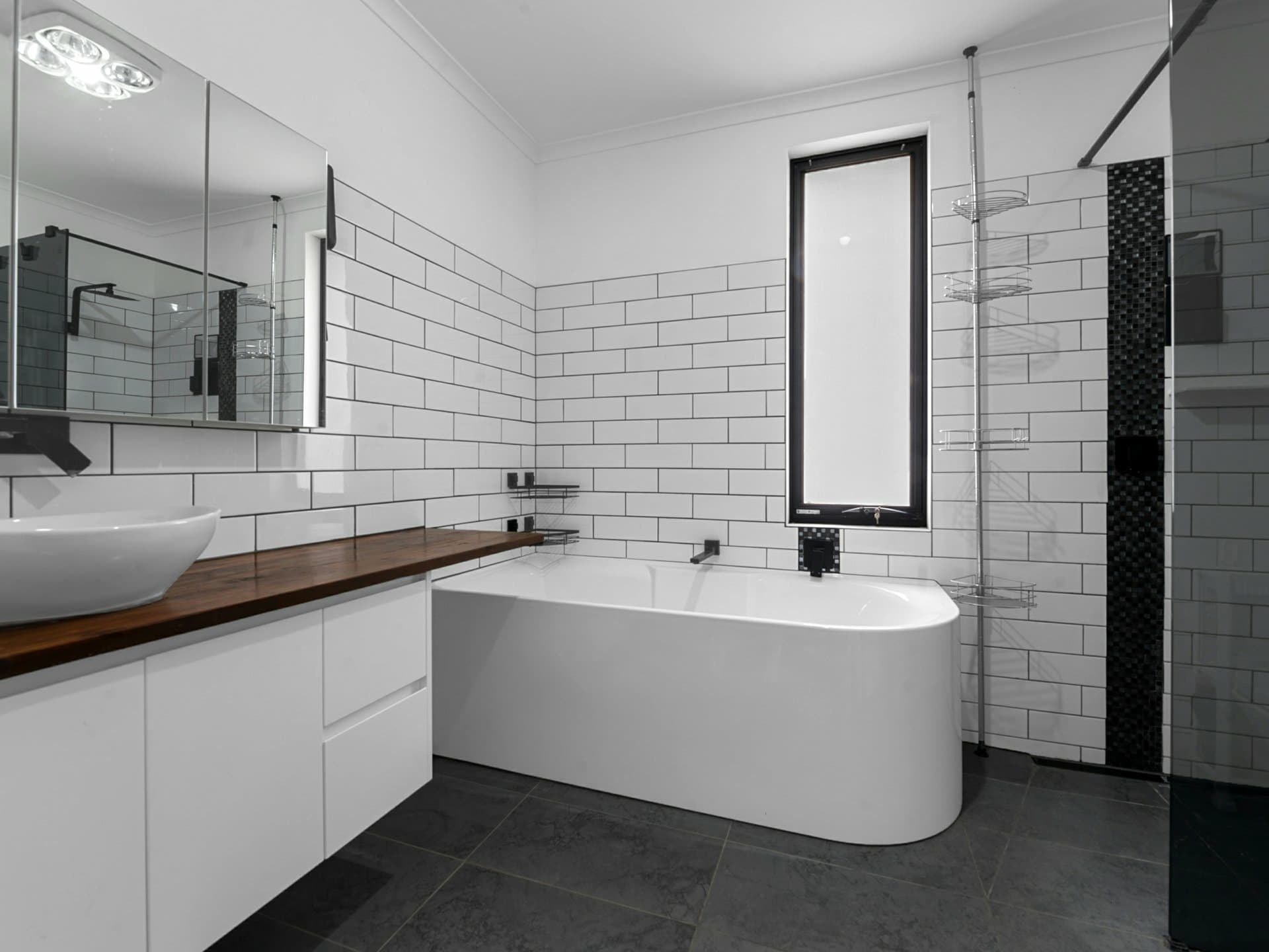 21 Raymond Avenue Devonport TAS, Devonport - Thumbnail 7
