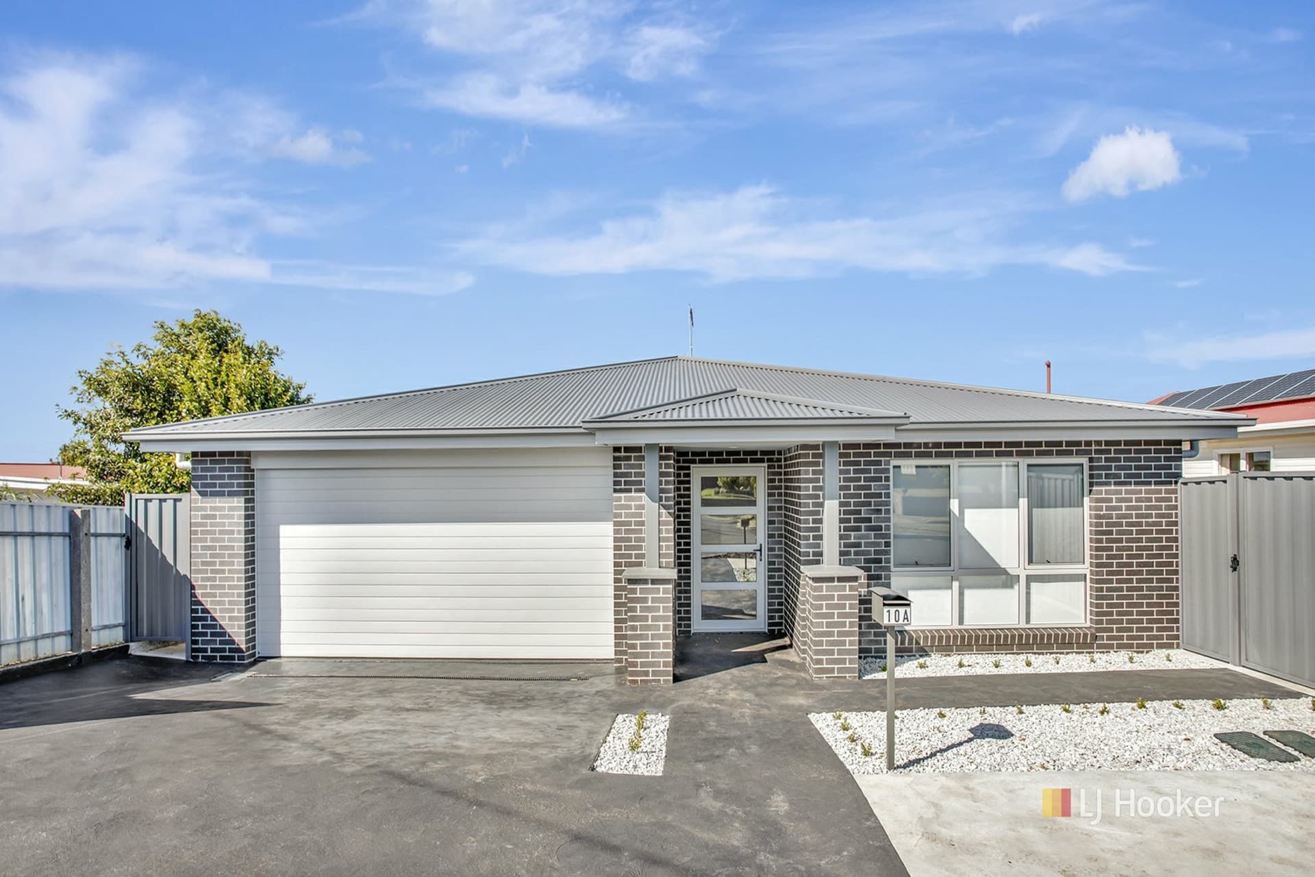 10a Murfet Crescent Devonport TAS, Devonport - Thumbnail 2