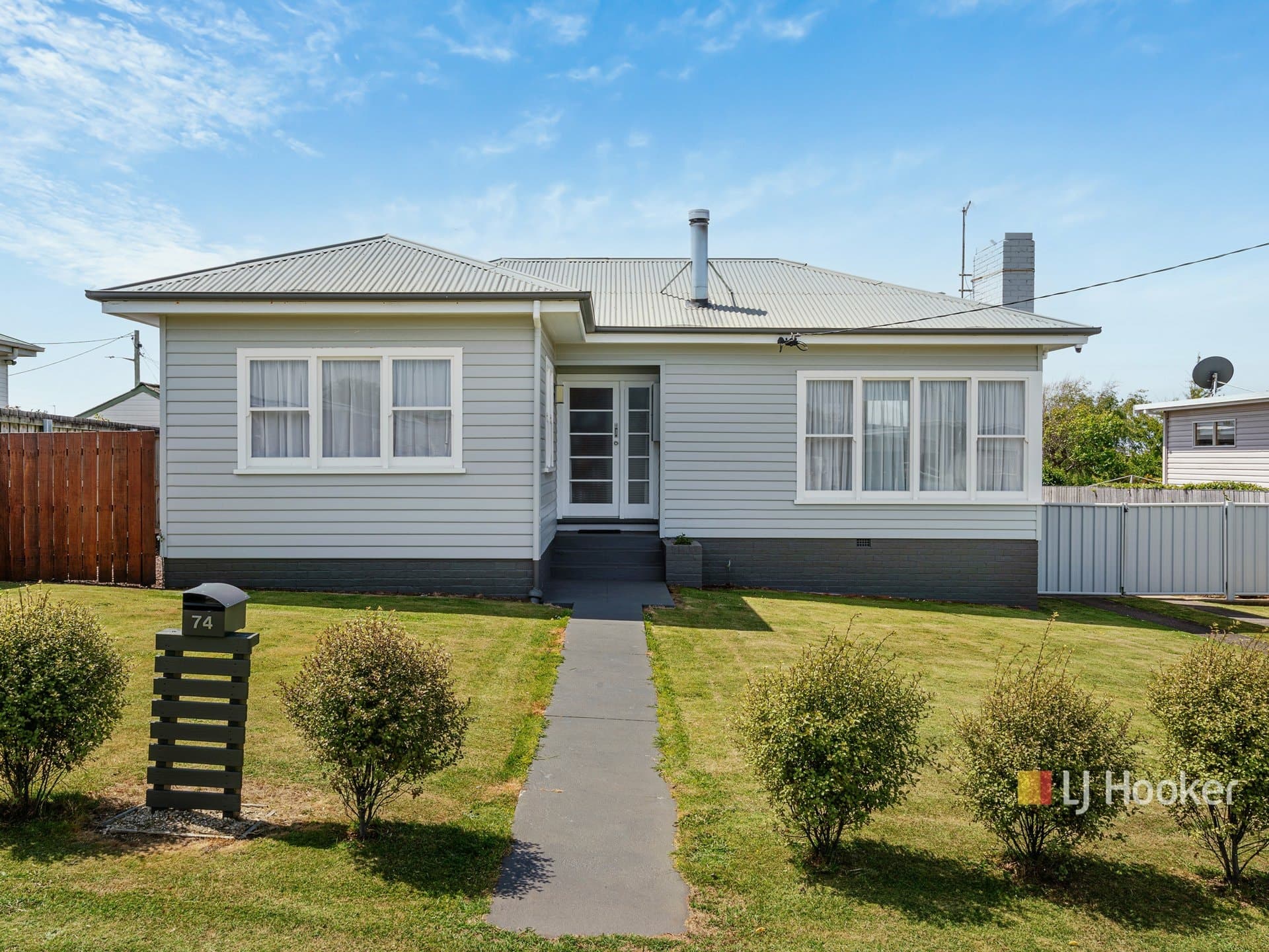 74 James Street Devonport TAS, Devonport - Image 1
