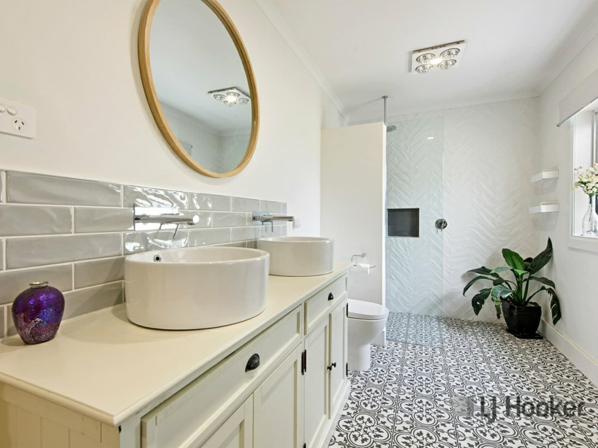 48 Hiller Street Devonport TAS, Devonport - Thumbnail 8