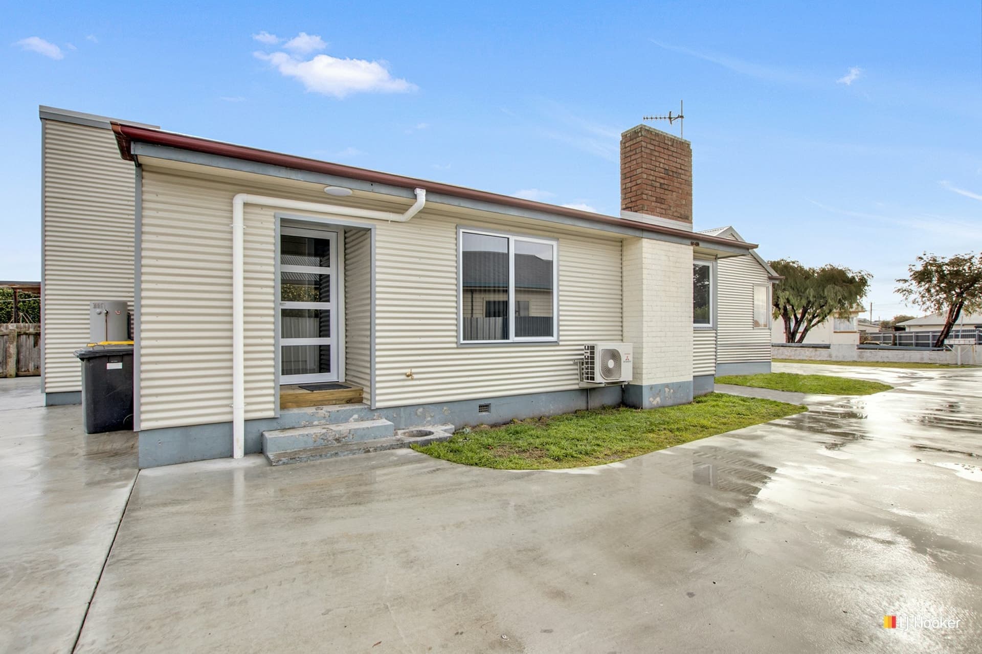 2/11 Maxwell Place Devonport TAS, Devonport - Image 1