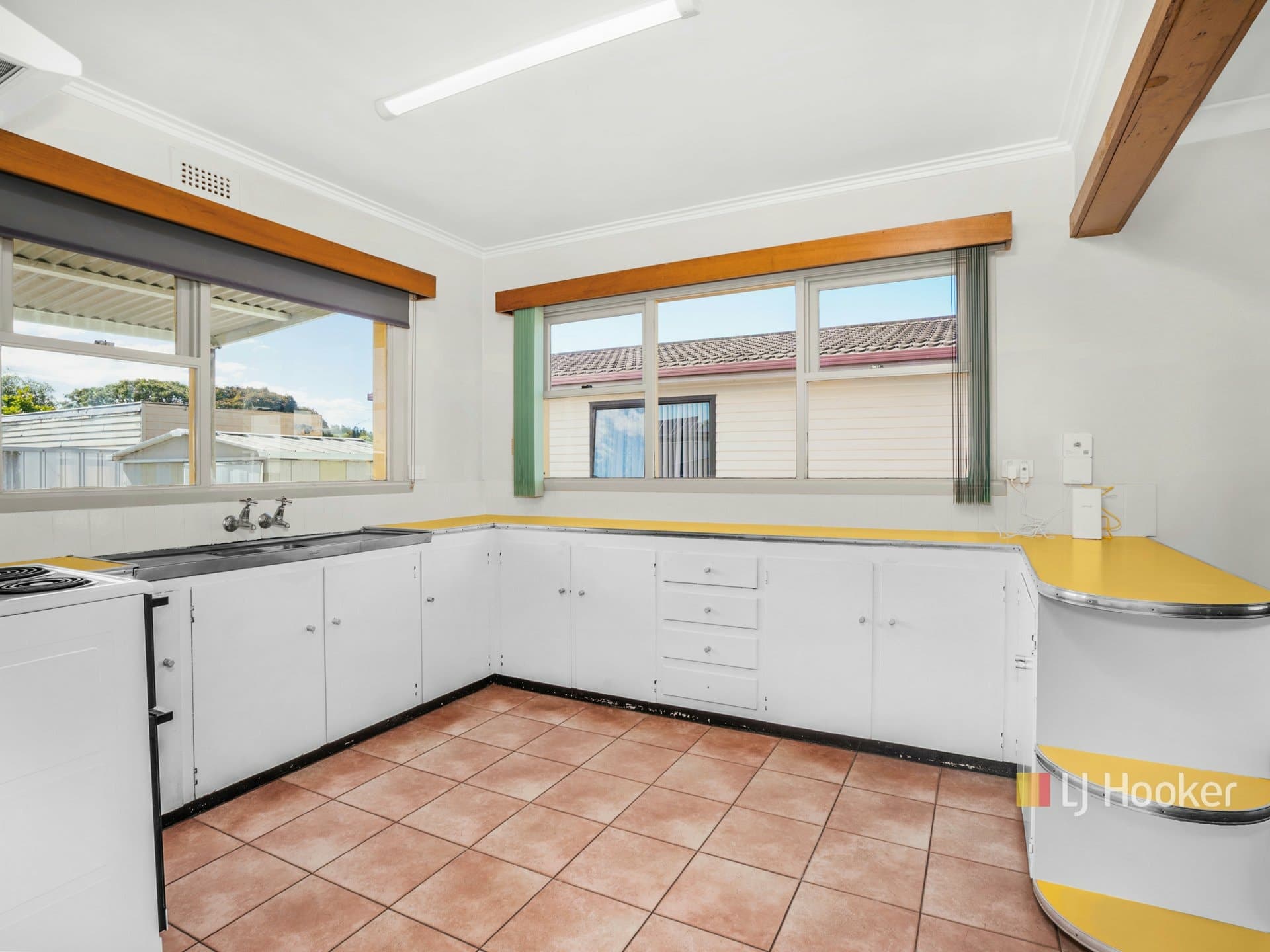 17 Victoria Street Devonport TAS, Devonport - Thumbnail 2