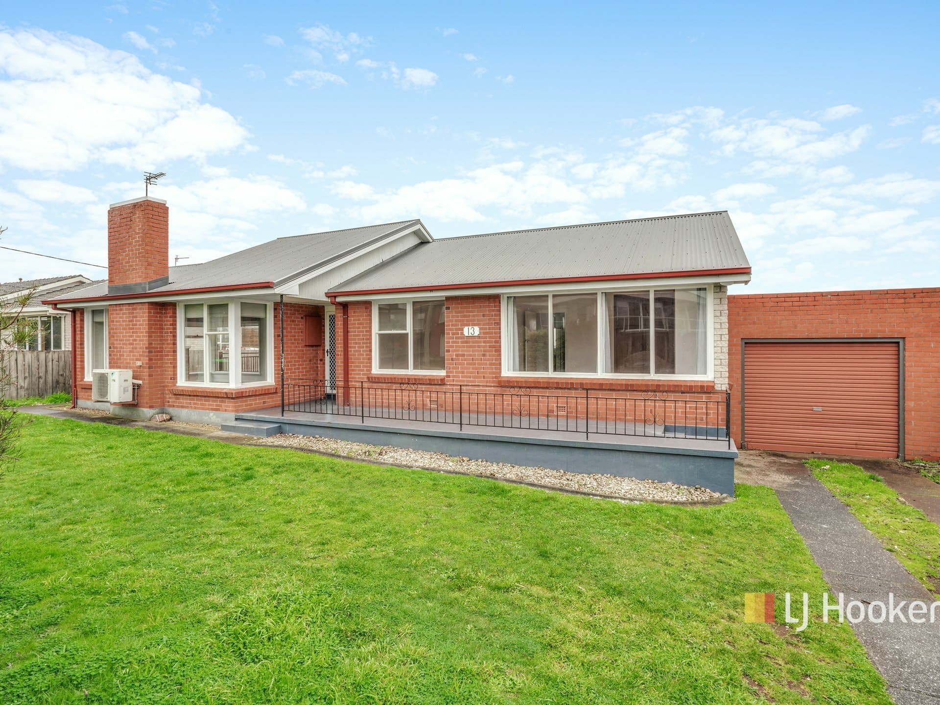 13 Birkdale Court Devonport TAS, Devonport - Thumbnail 2