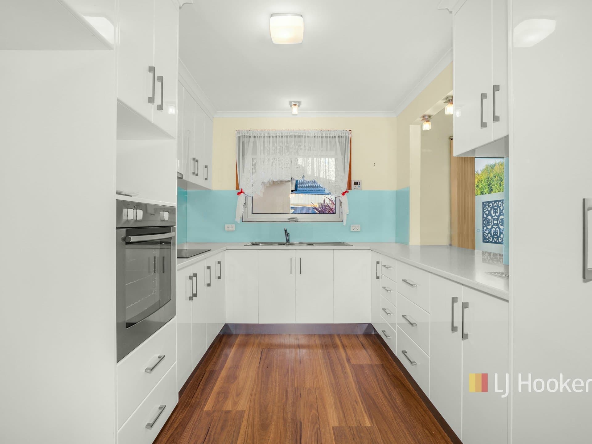 29 Lovett Street Devonport TAS, Devonport - Thumbnail 2