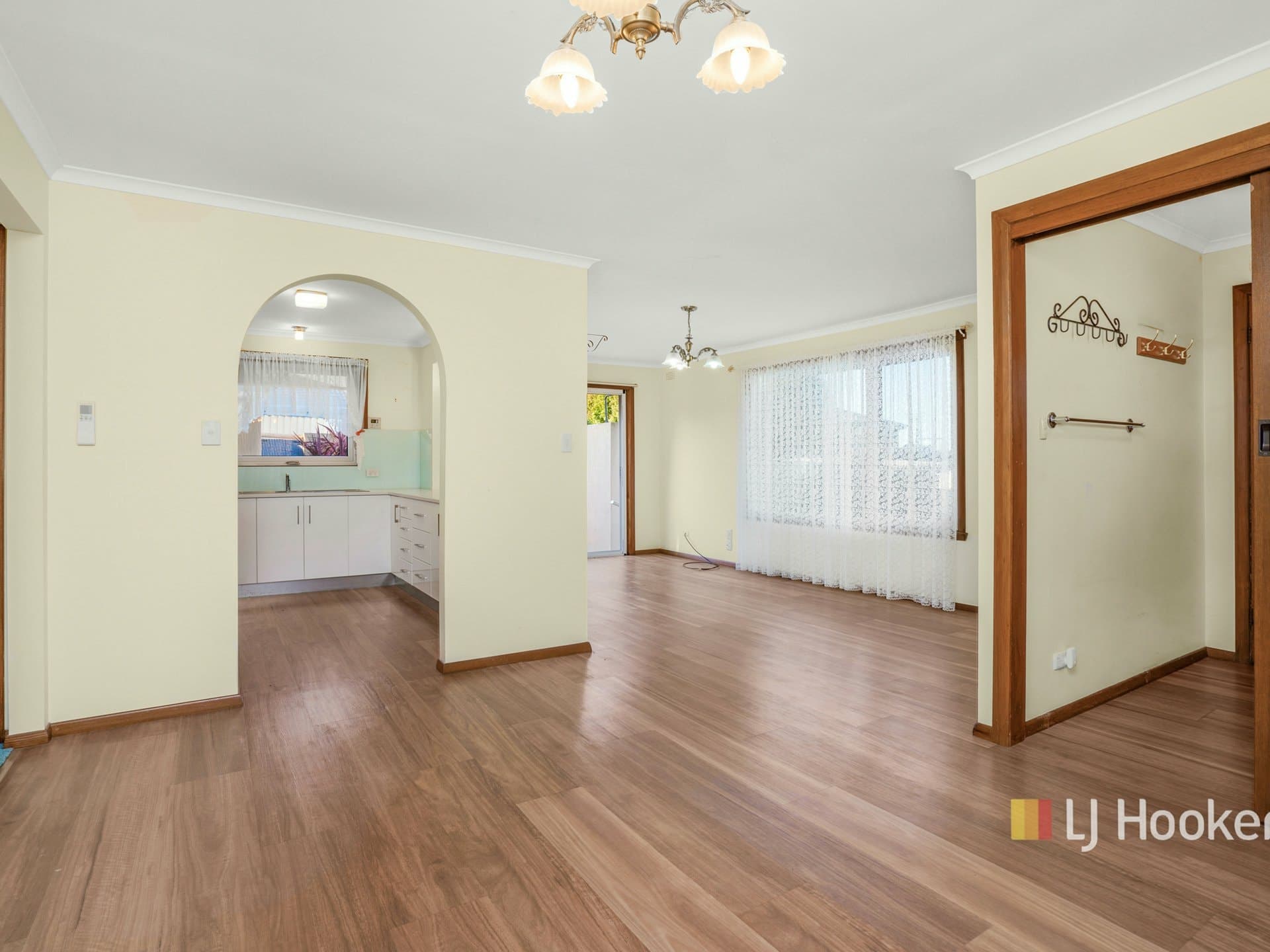 29 Lovett Street Devonport TAS, Devonport - Thumbnail 3