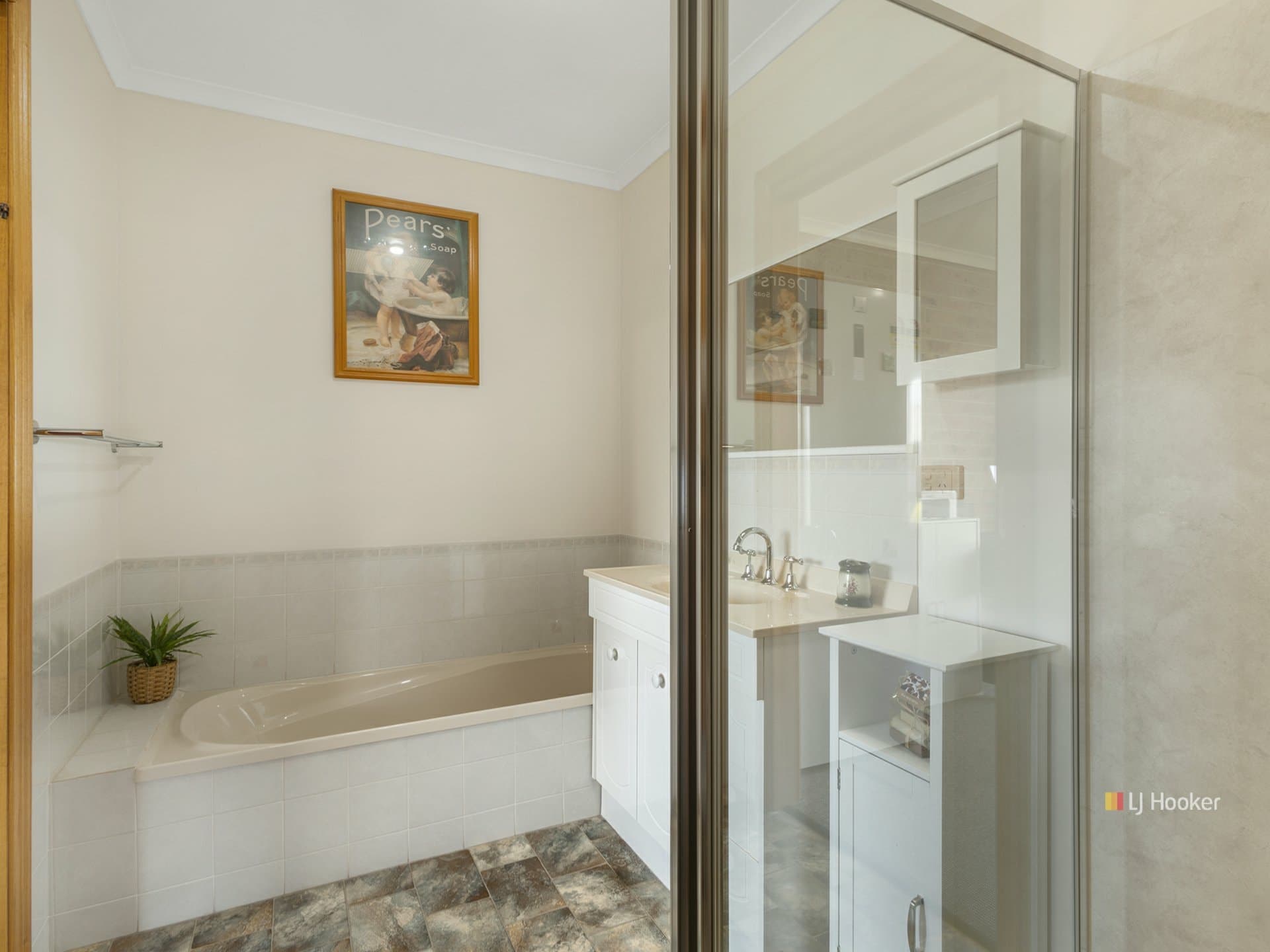 Unit 1/6 Kuranda Close, Devonport, Devonport - Thumbnail 8