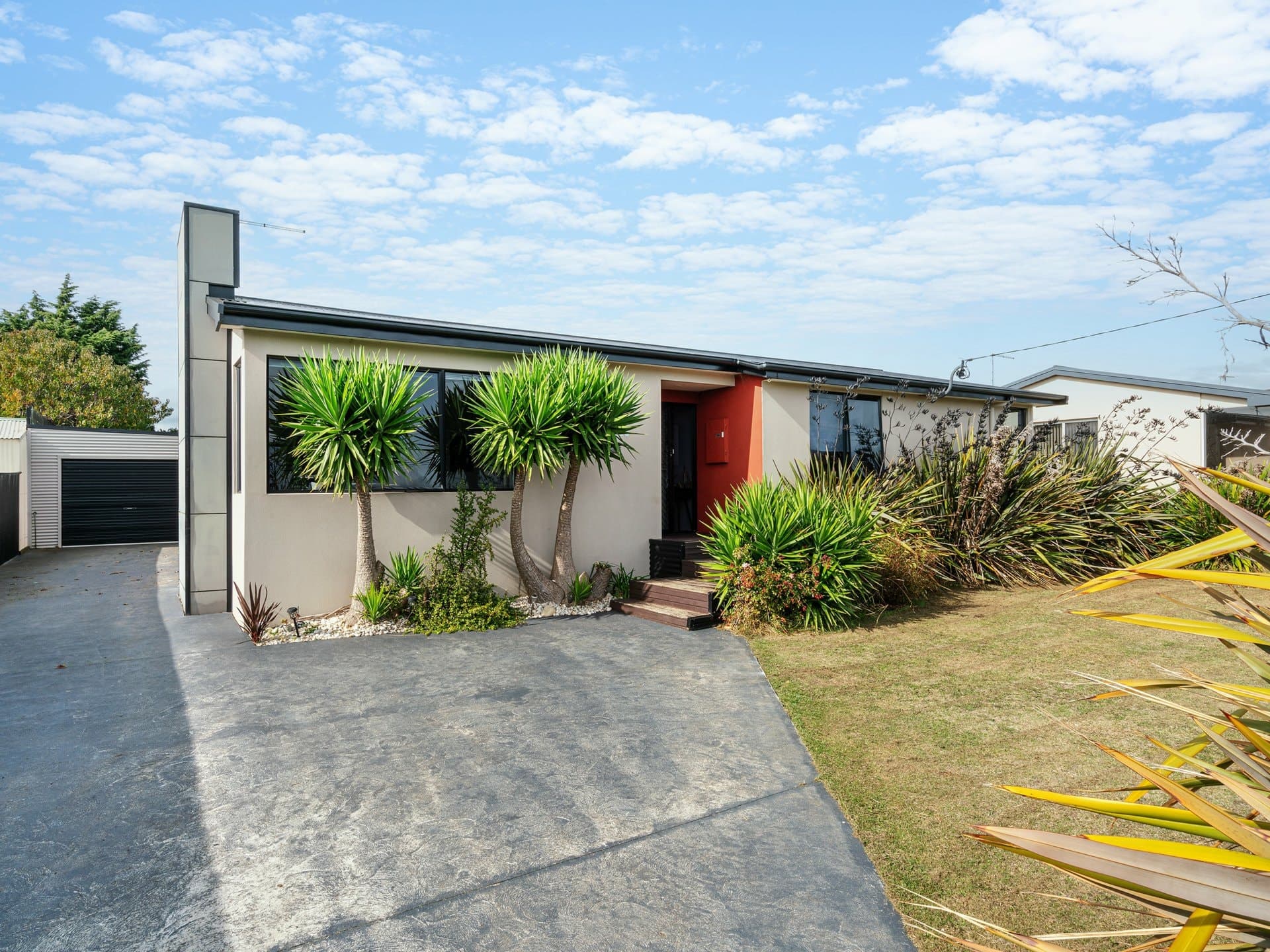86 Nixon Street Devonport TAS, Devonport - Thumbnail 2