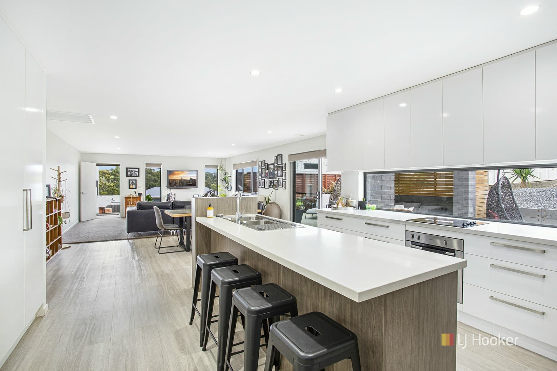 26 Georgiana Street Devonport TAS, Devonport - Thumbnail 2