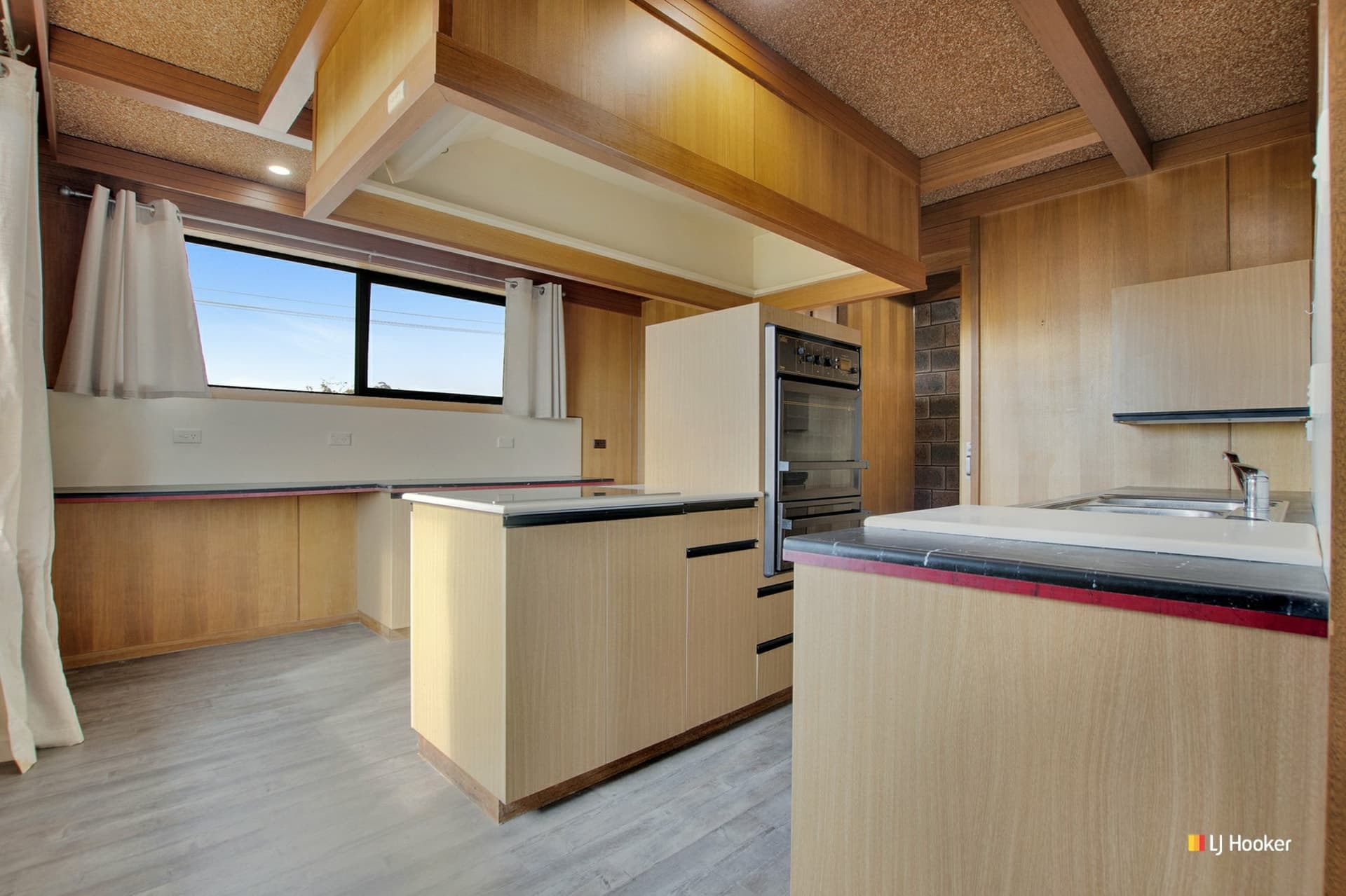 2/21 The Lee Devonport TAS, Devonport - Thumbnail 3