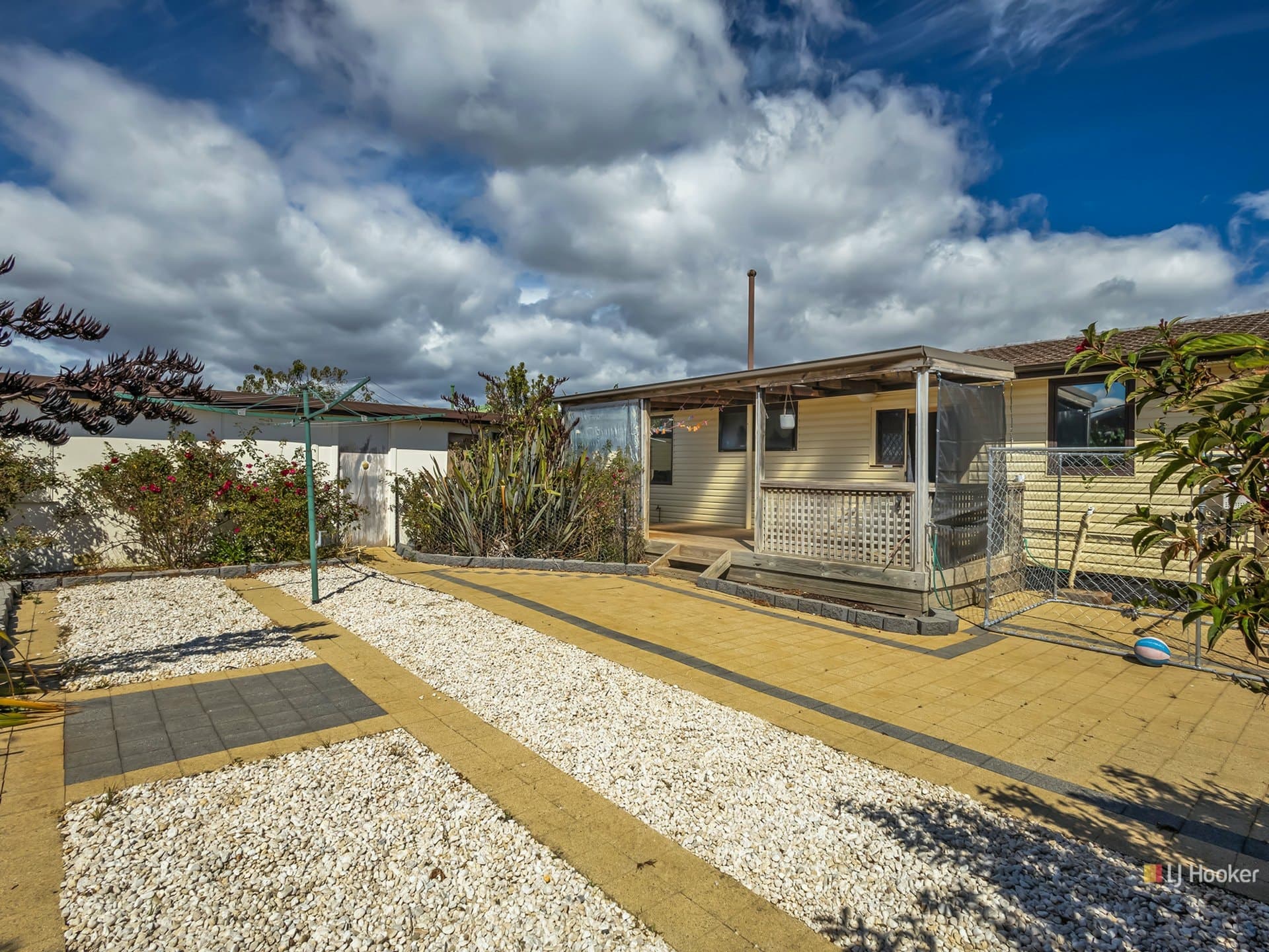 82 Nixon Street Devonport TAS, Devonport - Thumbnail 7