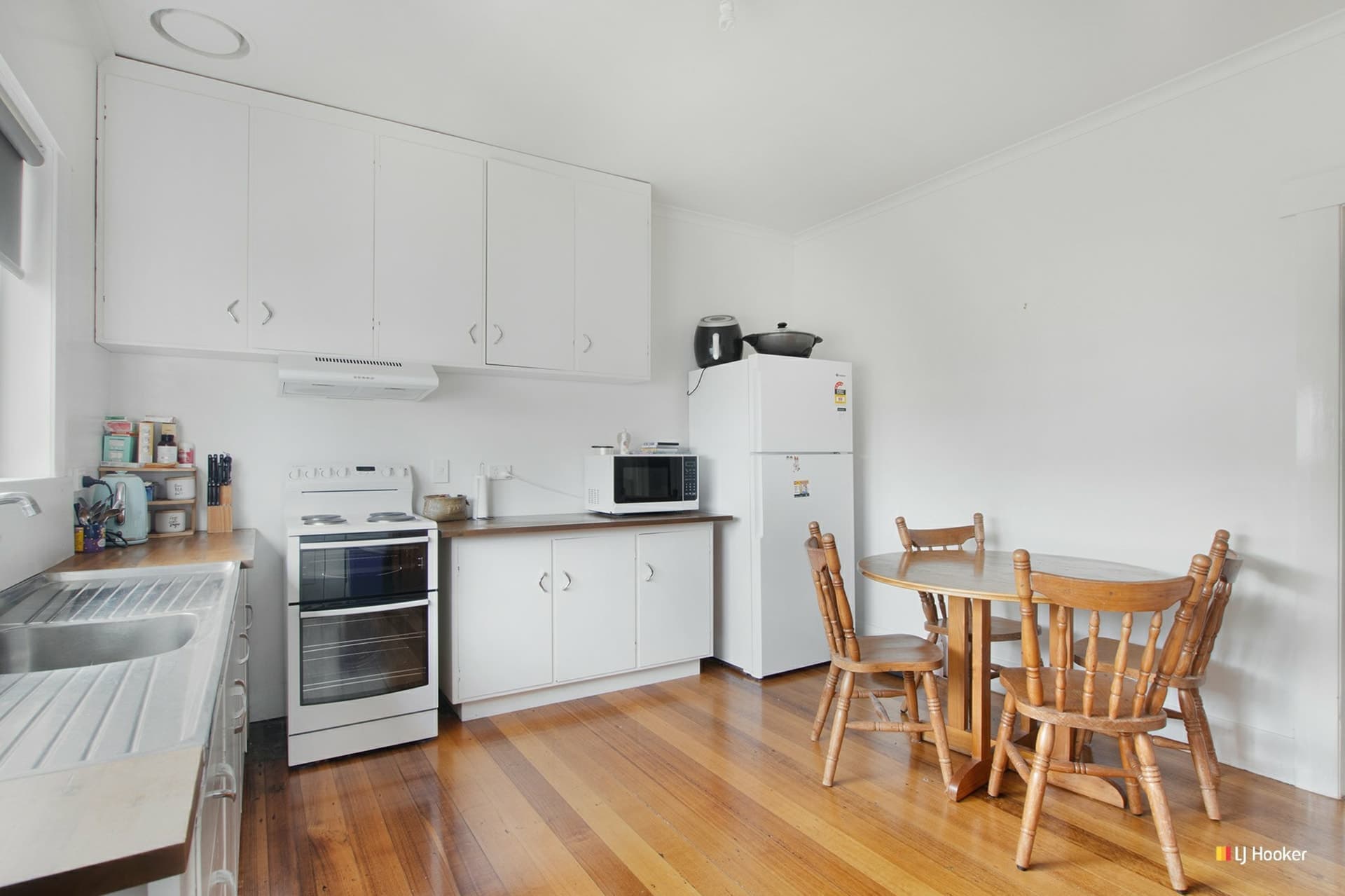 23 Madden Crescent Devonport TAS, Devonport - Thumbnail 2