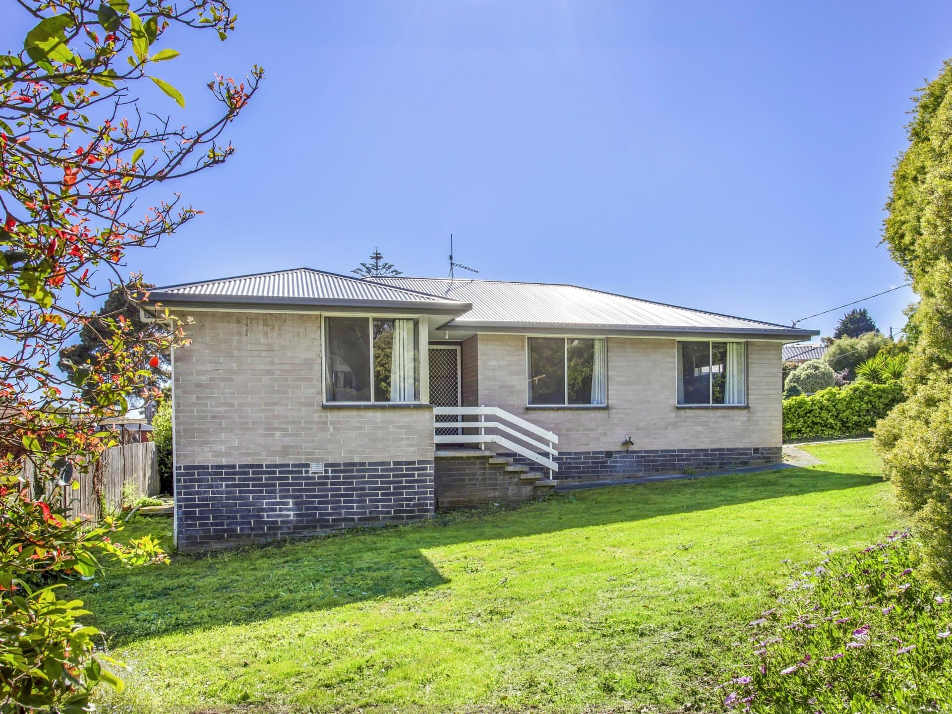 186 Upper George Street Devonport TAS, Devonport - Thumbnail 2
