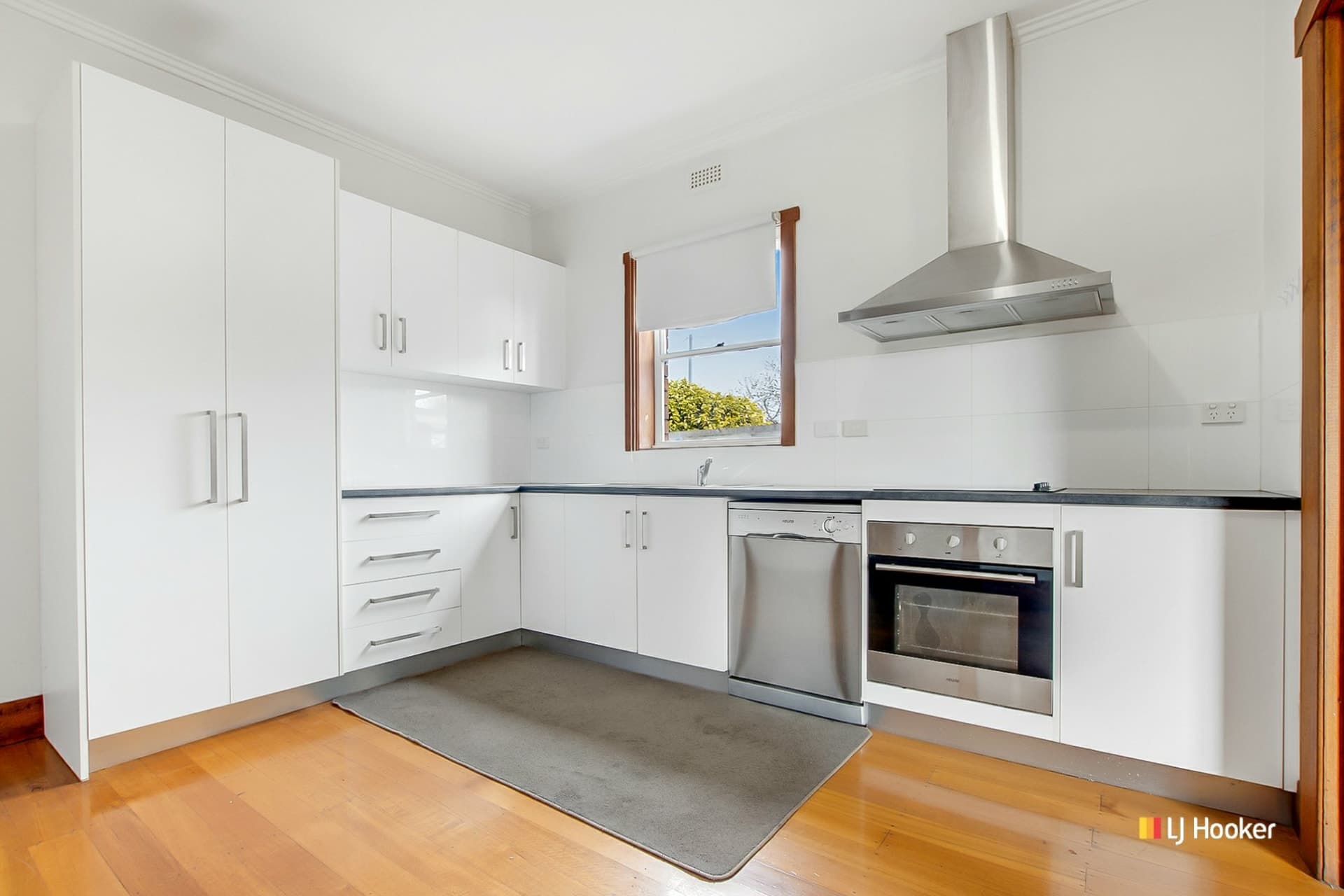 122 Steele Street Devonport TAS, Devonport - Thumbnail 3