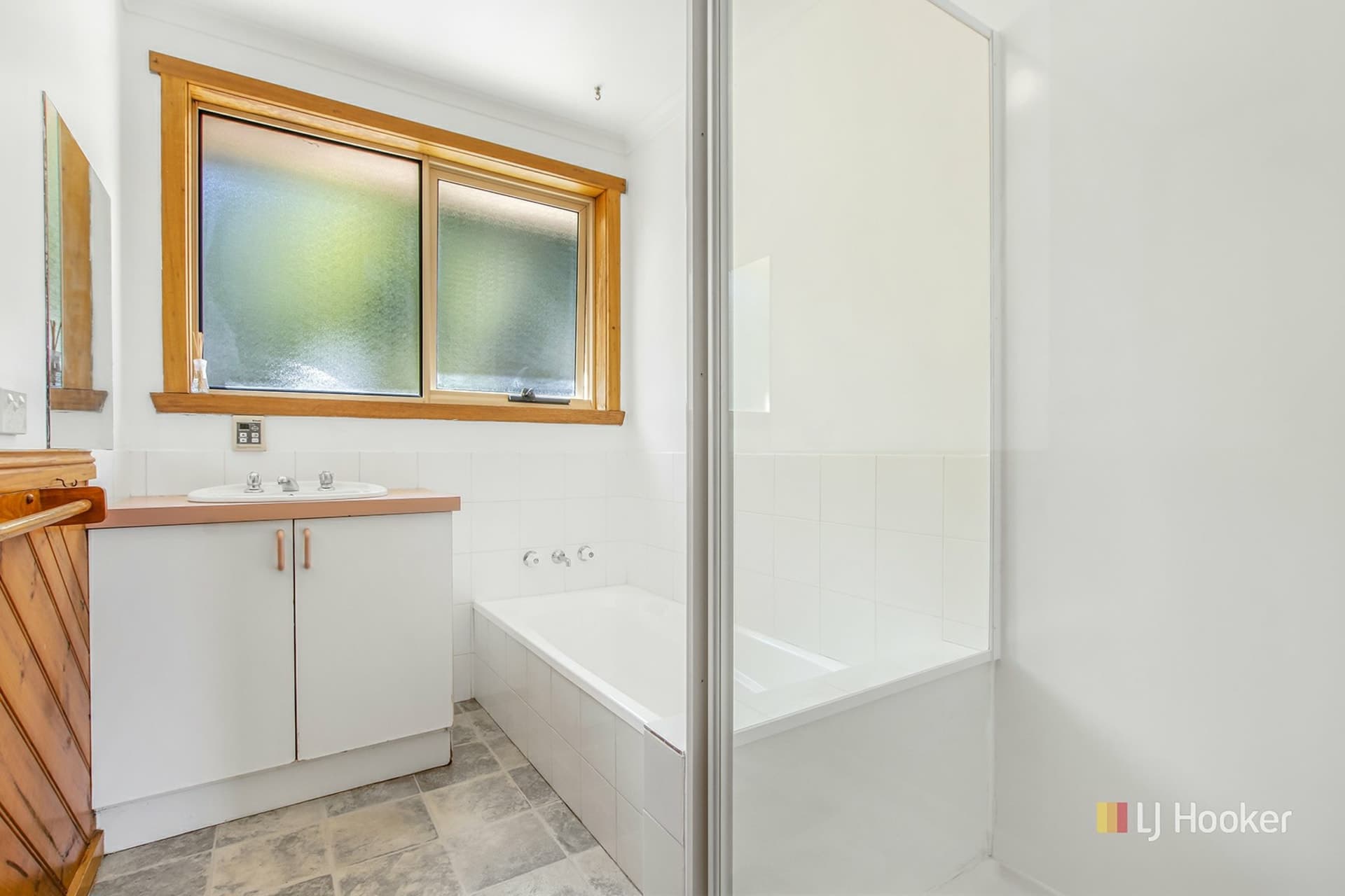 16 Georgiana Street Devonport TAS, Devonport - Thumbnail 5