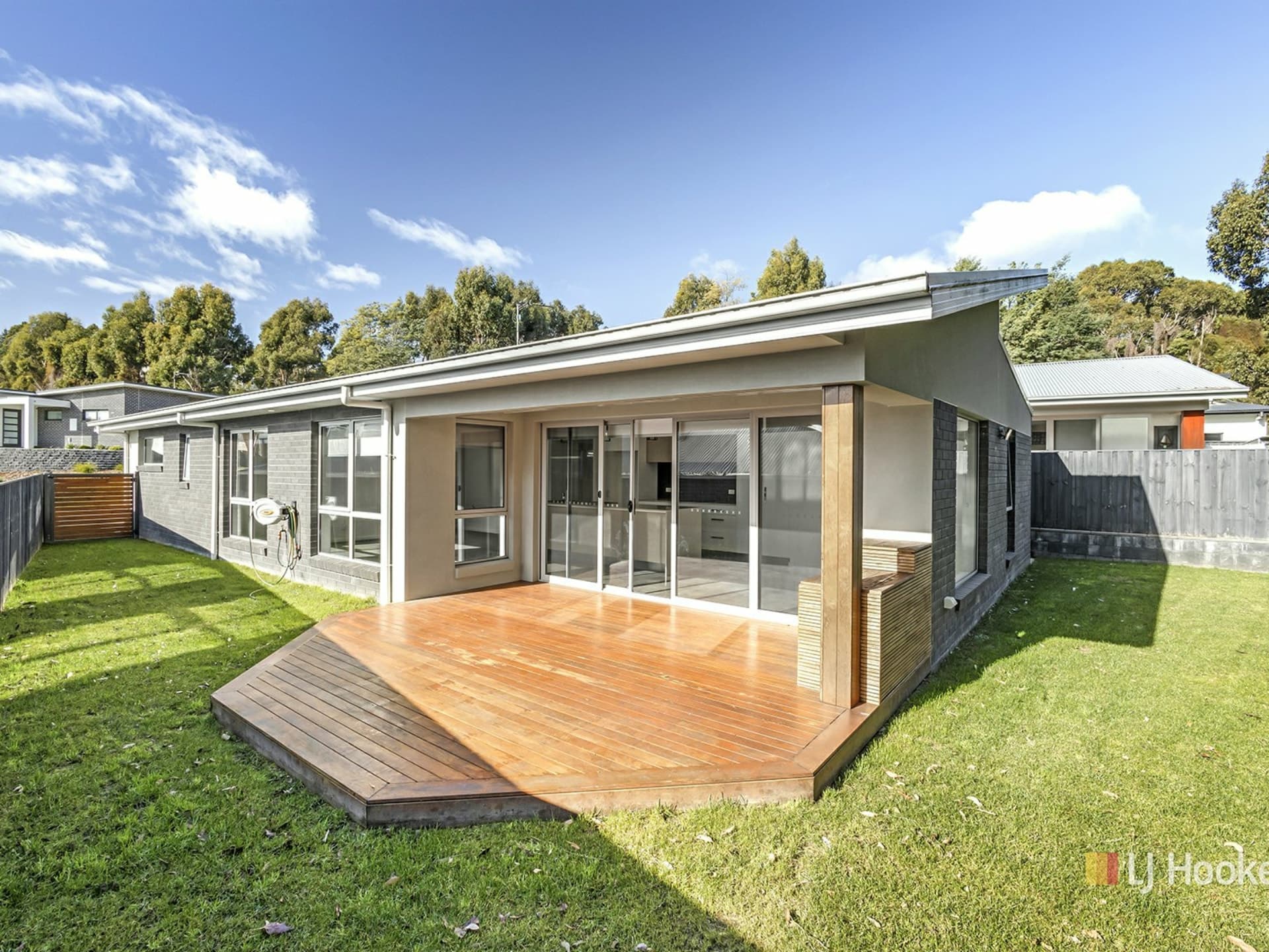1/25 Tatiana Close Devonport TAS, Devonport - Image 1