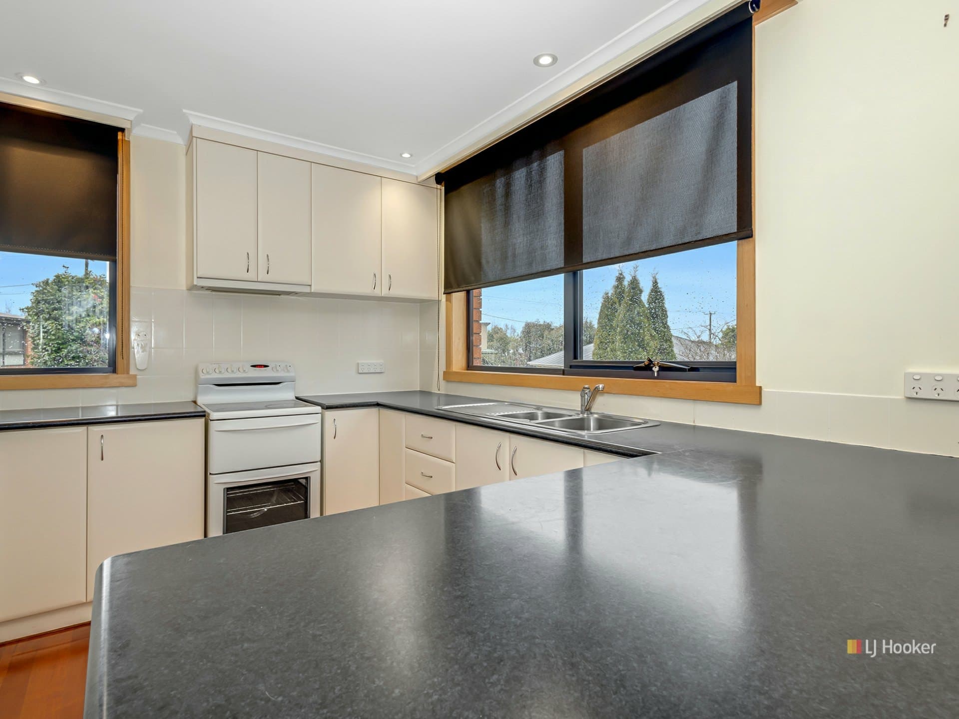 5 Warruga Place Devonport TAS, Devonport - Thumbnail 2