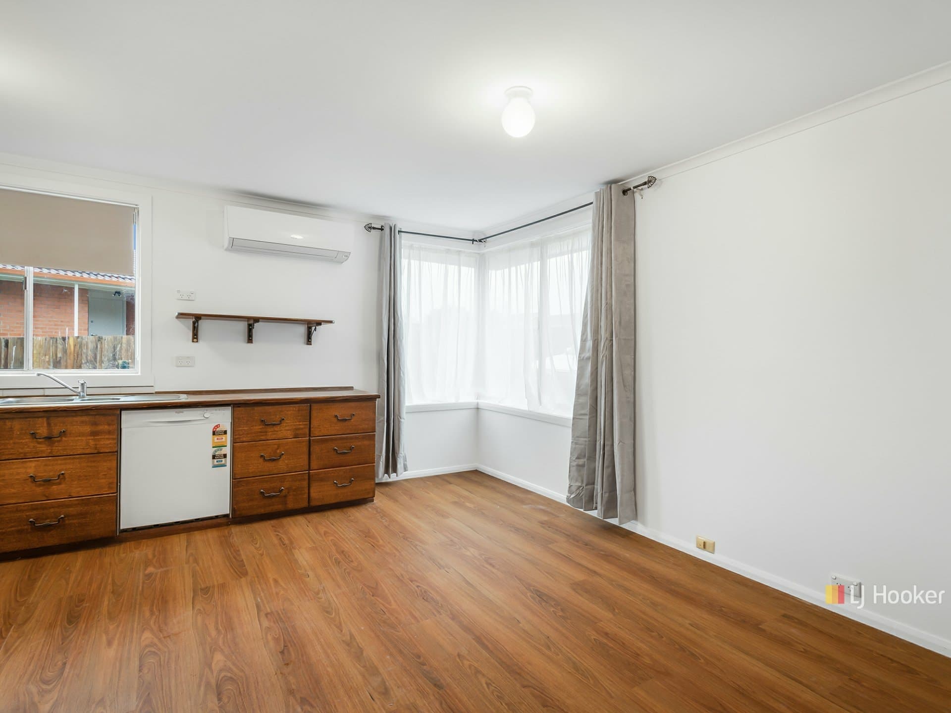 24 Morris Avenue Devonport TAS, Devonport - Thumbnail 4