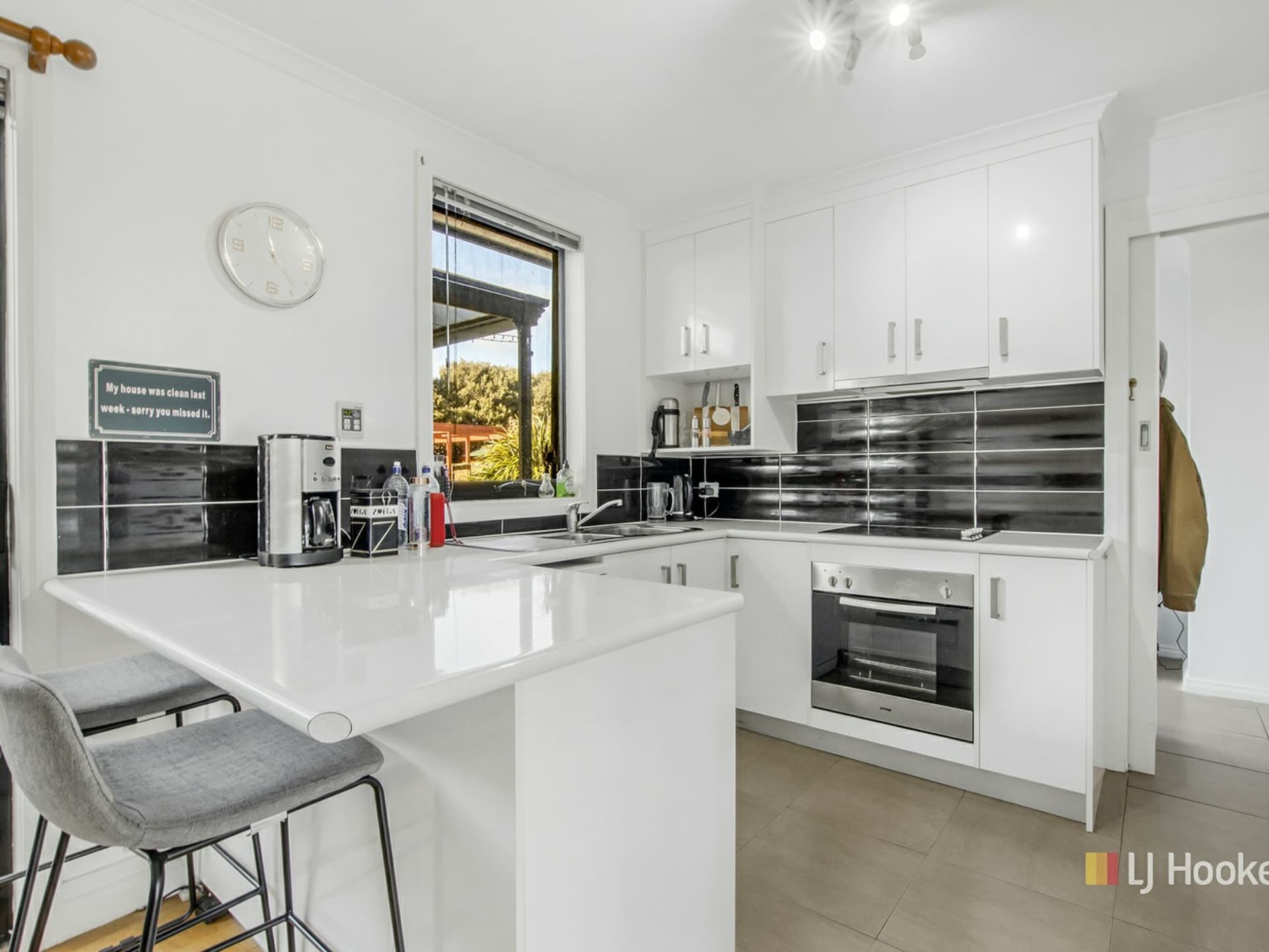 86 Nixon Street Devonport TAS, Devonport - Thumbnail 3