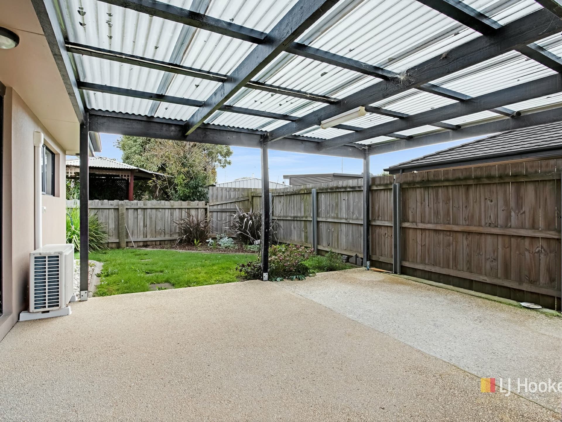2/90 Lovett Street Devonport TAS, Devonport - Image 1