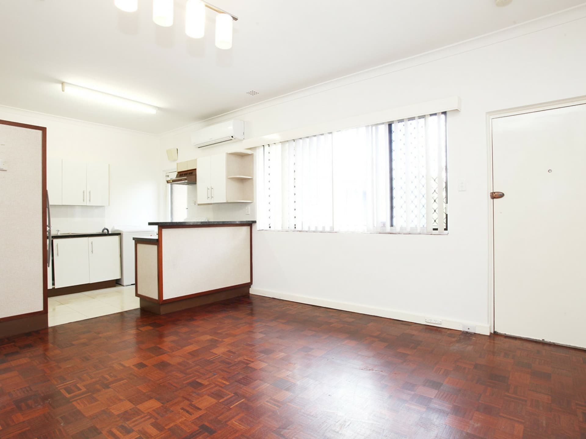 5A/92 Alexander Drive Dianella WA, Dianella - Thumbnail 2