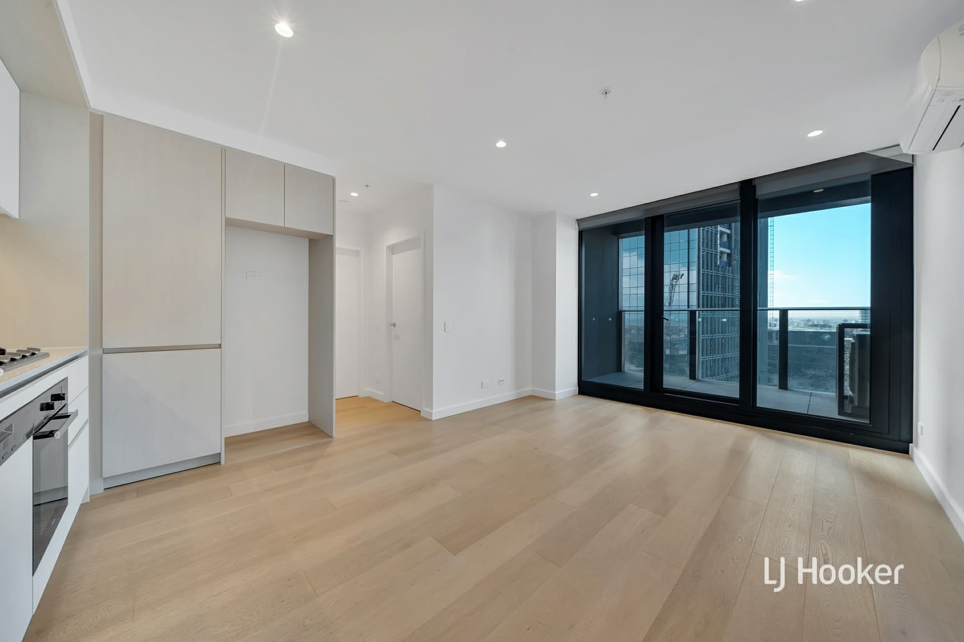 2014/628 Flinders Street Docklands VIC, Docklands - Image 1
