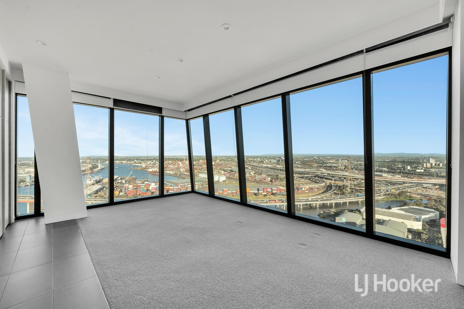 3703/8 Pearl River Road Docklands VIC, Docklands - Thumbnail 7