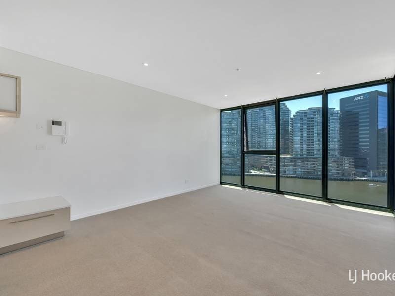 1005/1 Point Park Crescent Docklands VIC, Docklands - Thumbnail 7