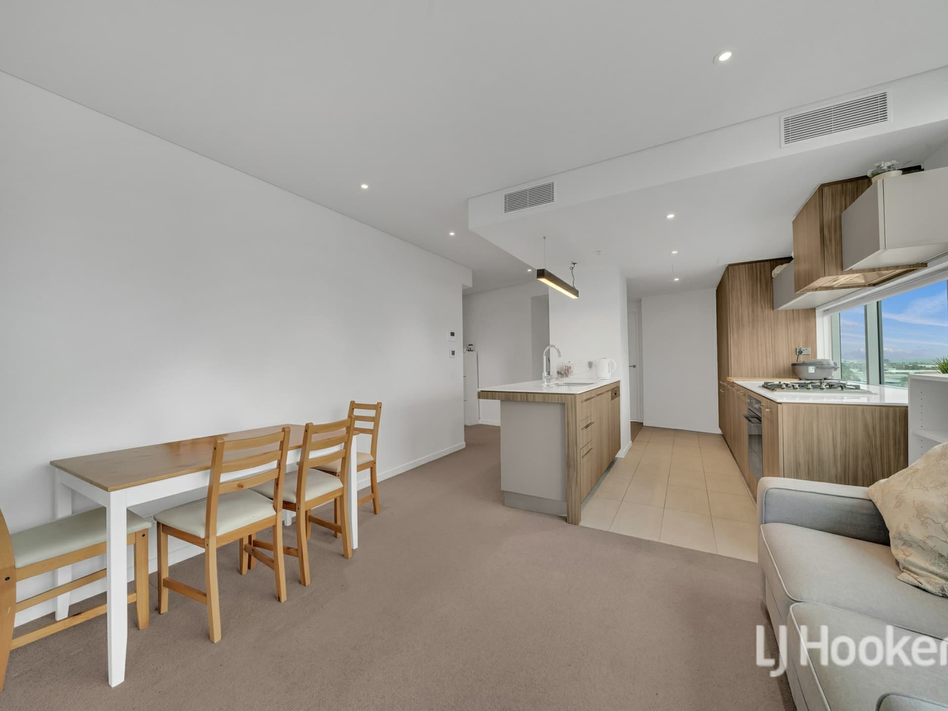 1101/81 South Wharf Drive Docklands VIC, Docklands - Thumbnail 4