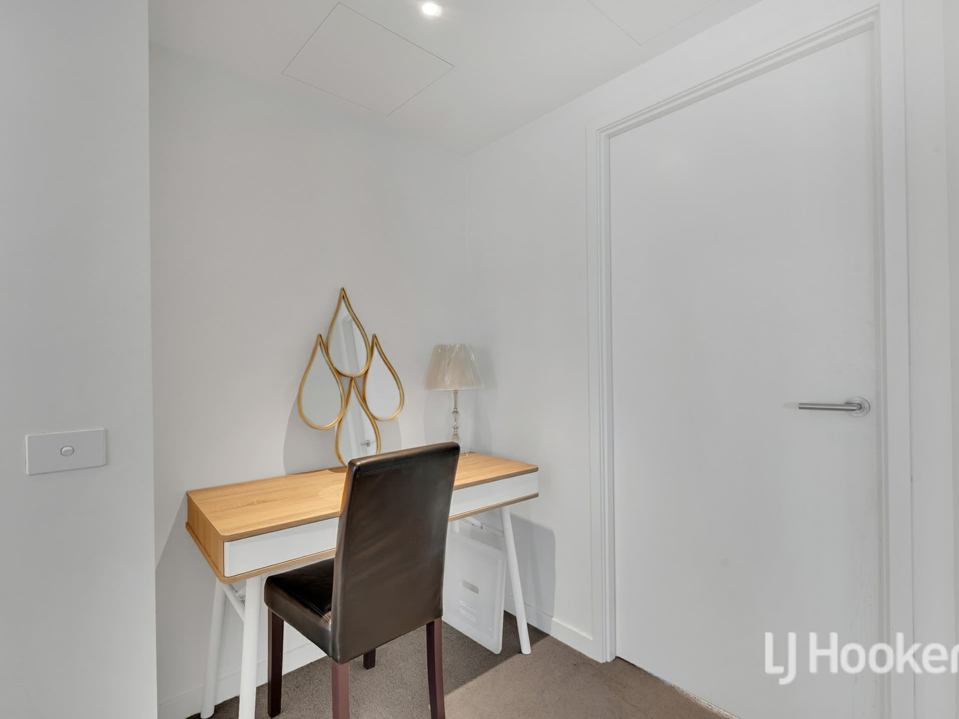 1101/81 South Wharf Drive Docklands VIC, Docklands - Thumbnail 8
