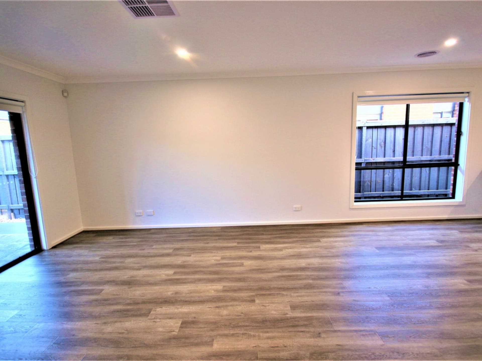 10 Luppino Street Donnybrook VIC, Donnybrook - Thumbnail 5