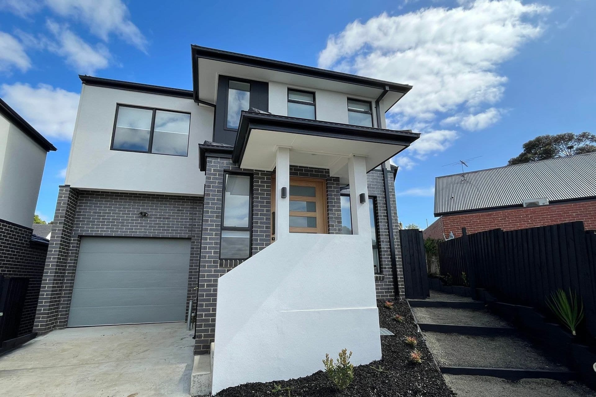 3/8 Almond Drive Doveton VIC, Doveton - Thumbnail 2