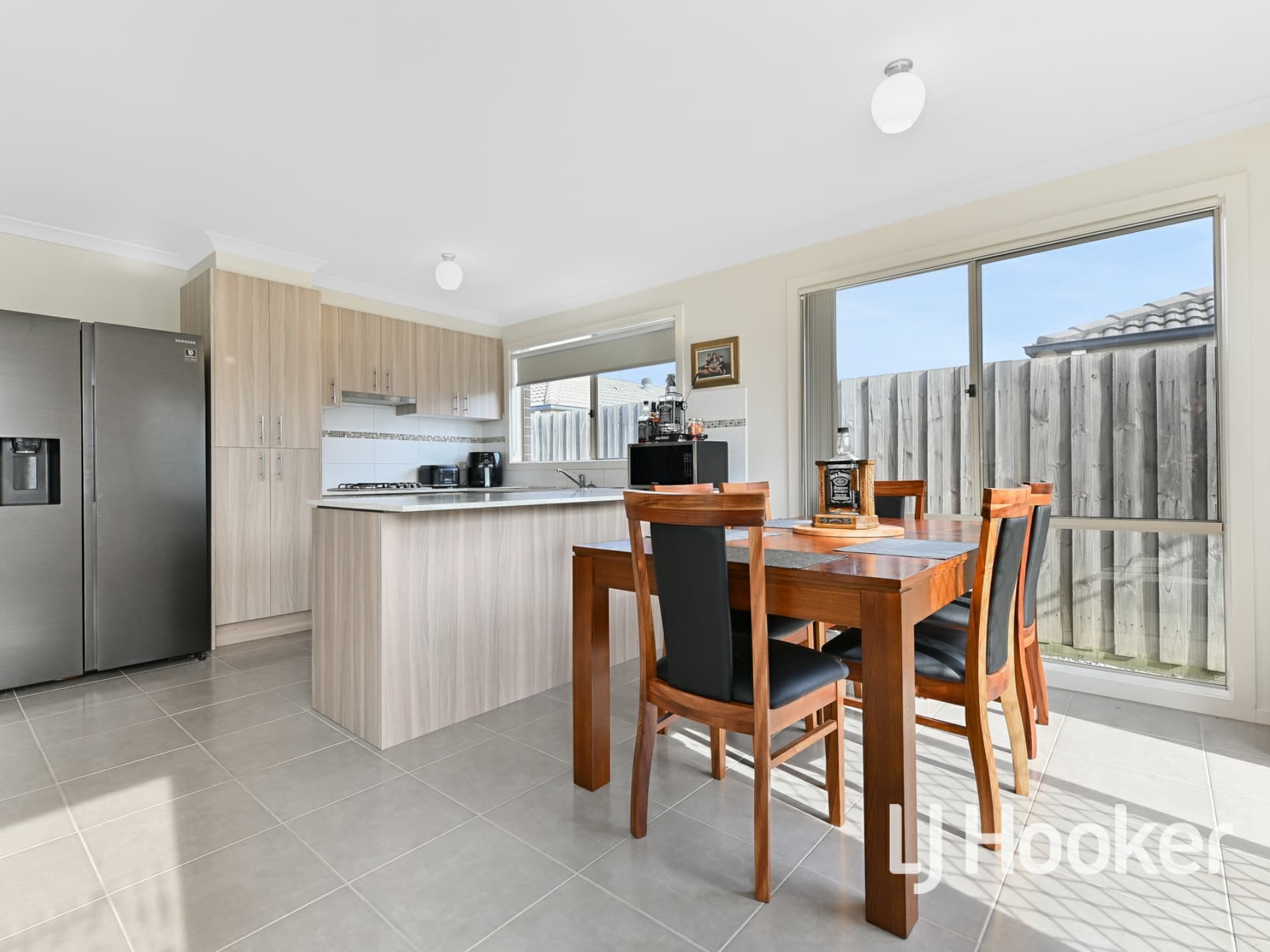15 Shakespeare Court Drouin VIC, Drouin - Thumbnail 3