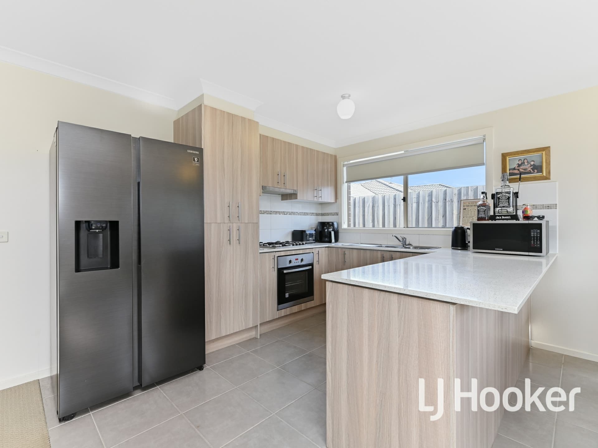 15 Shakespeare Court Drouin VIC, Drouin - Thumbnail 4