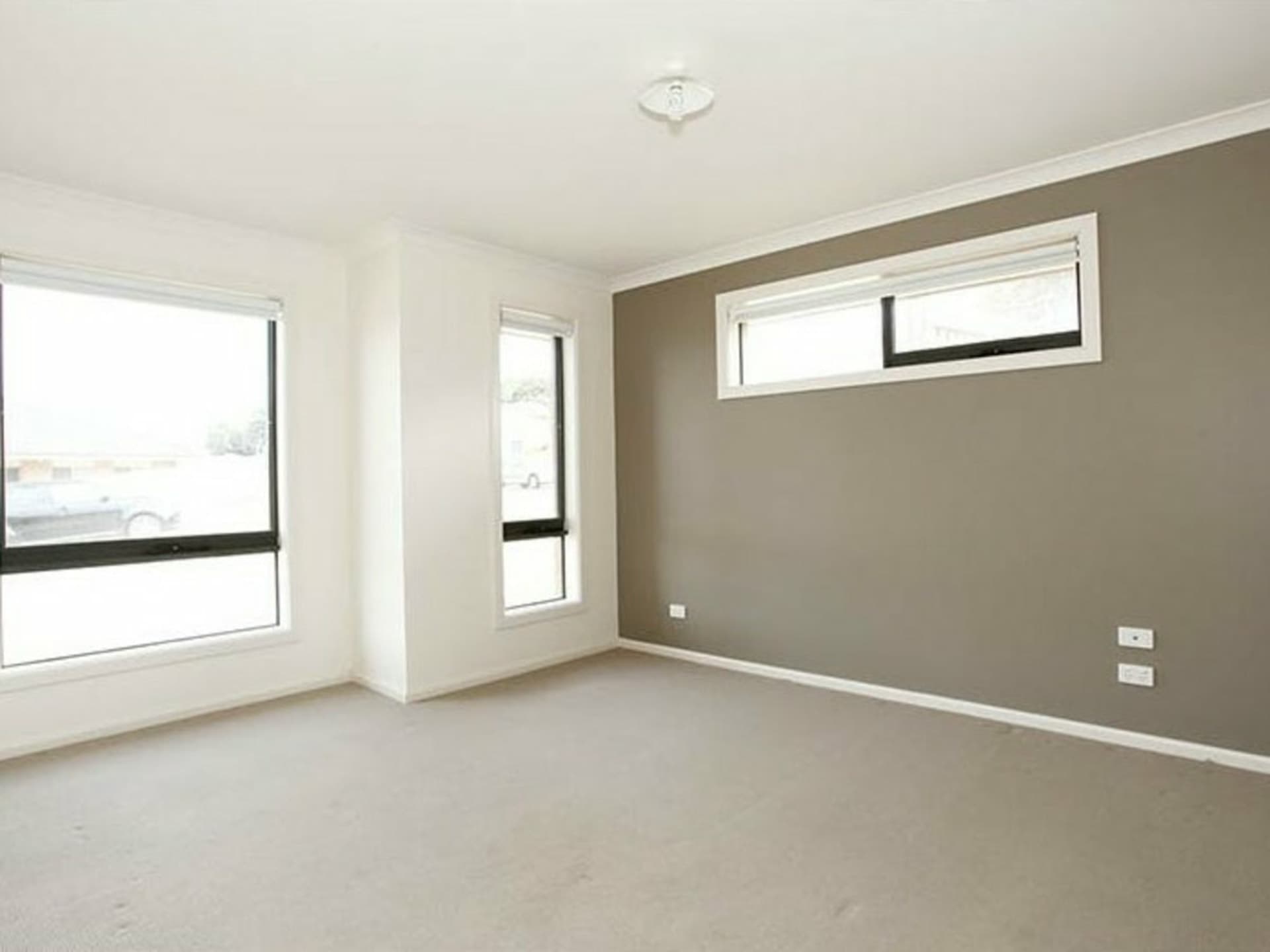 14 Rowan Walk Drouin VIC, Drouin - Thumbnail 4