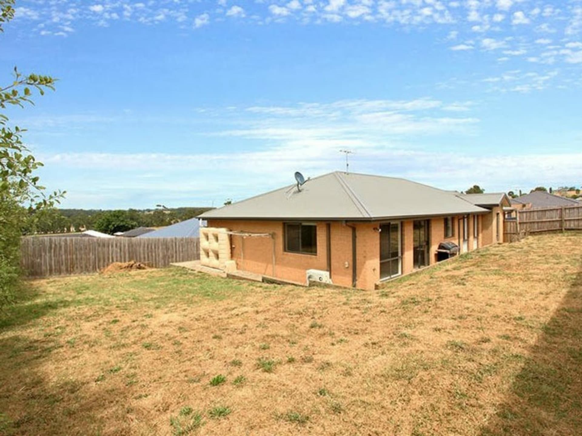 14 Rowan Walk Drouin VIC, Drouin - Thumbnail 8